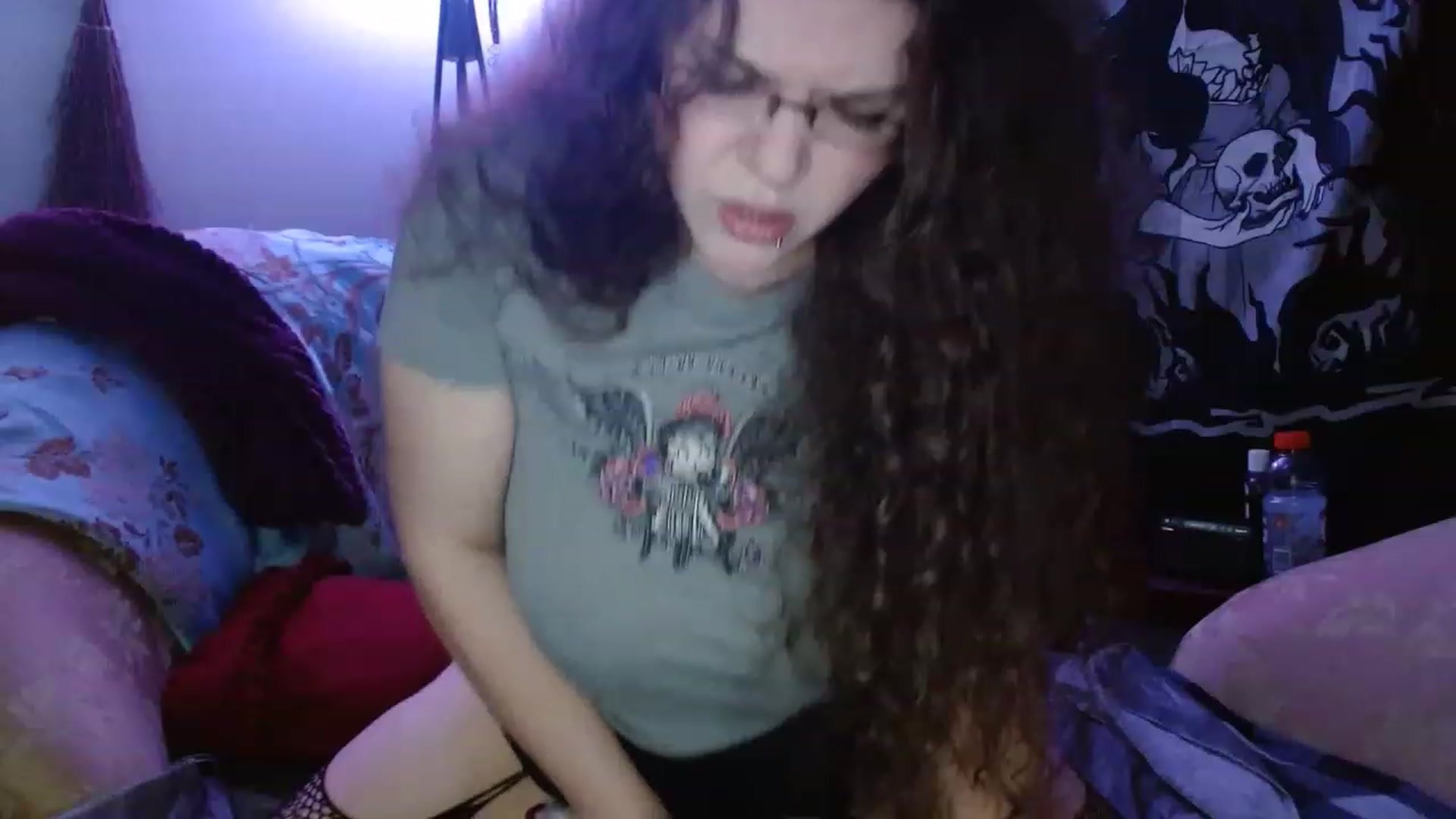 Gallery image thumbnail from DeaDonna's myfreecams stream on, 04/19/2023, 15:53 image 2 of 20