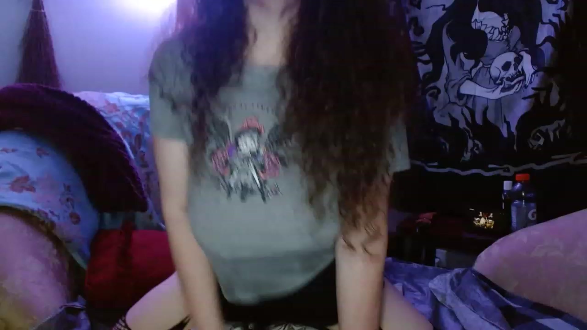 Gallery image thumbnail from DeaDonna's myfreecams stream on, 04/19/2023, 15:53 image 18 of 20