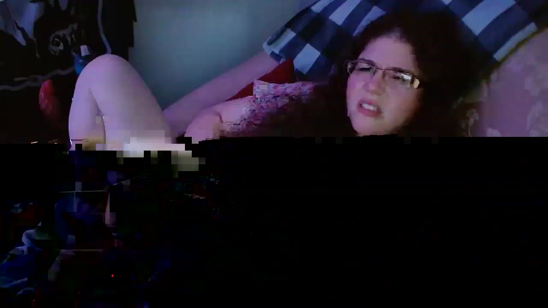 Gallery image thumbnail from DeaDonna's myfreecams stream on, 05/17/2023, 15:44 image 20 of 20
