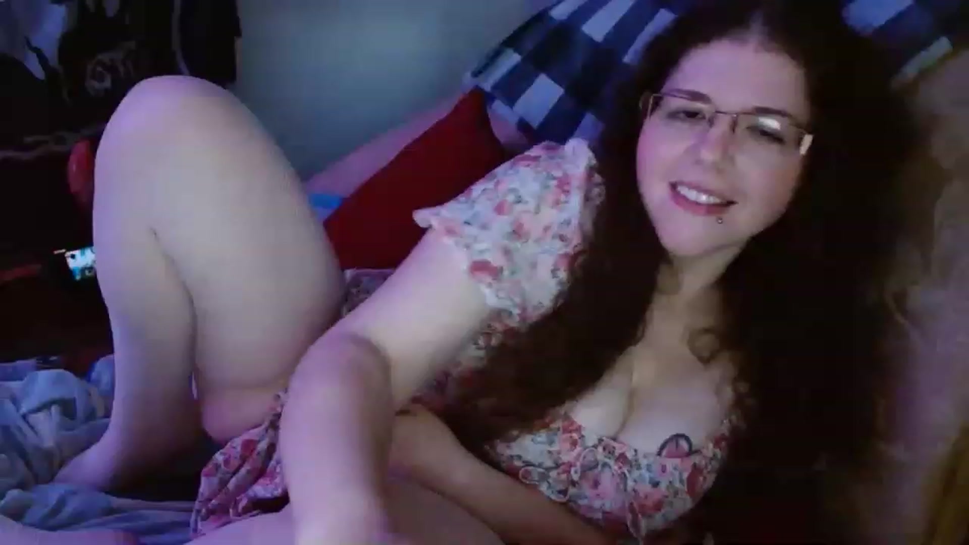 Gallery image thumbnail from DeaDonna's myfreecams stream on, 05/17/2023, 15:44 image 2 of 20