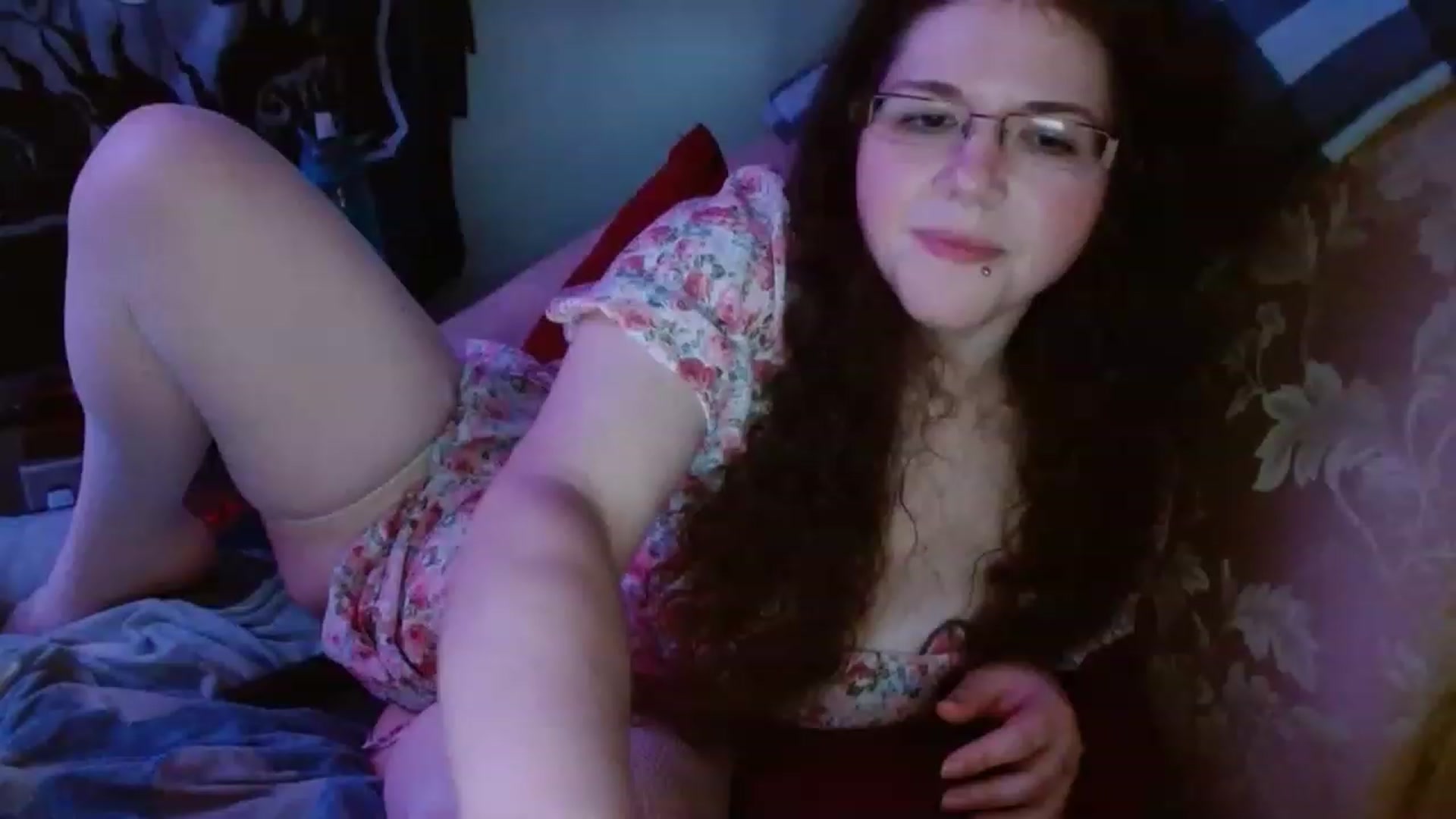 Gallery image thumbnail from DeaDonna's myfreecams stream on, 05/17/2023, 16:44 image 7 of 20