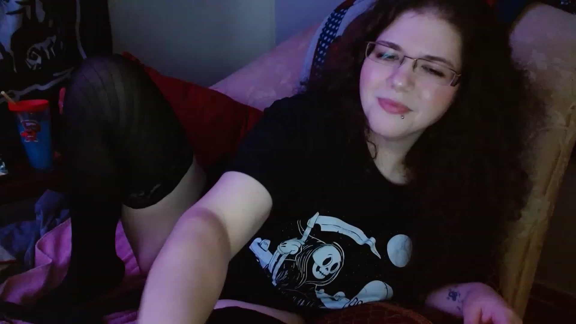 Gallery image thumbnail from DeaDonna's myfreecams stream on, 05/24/2023, 16:25 image 15 of 20