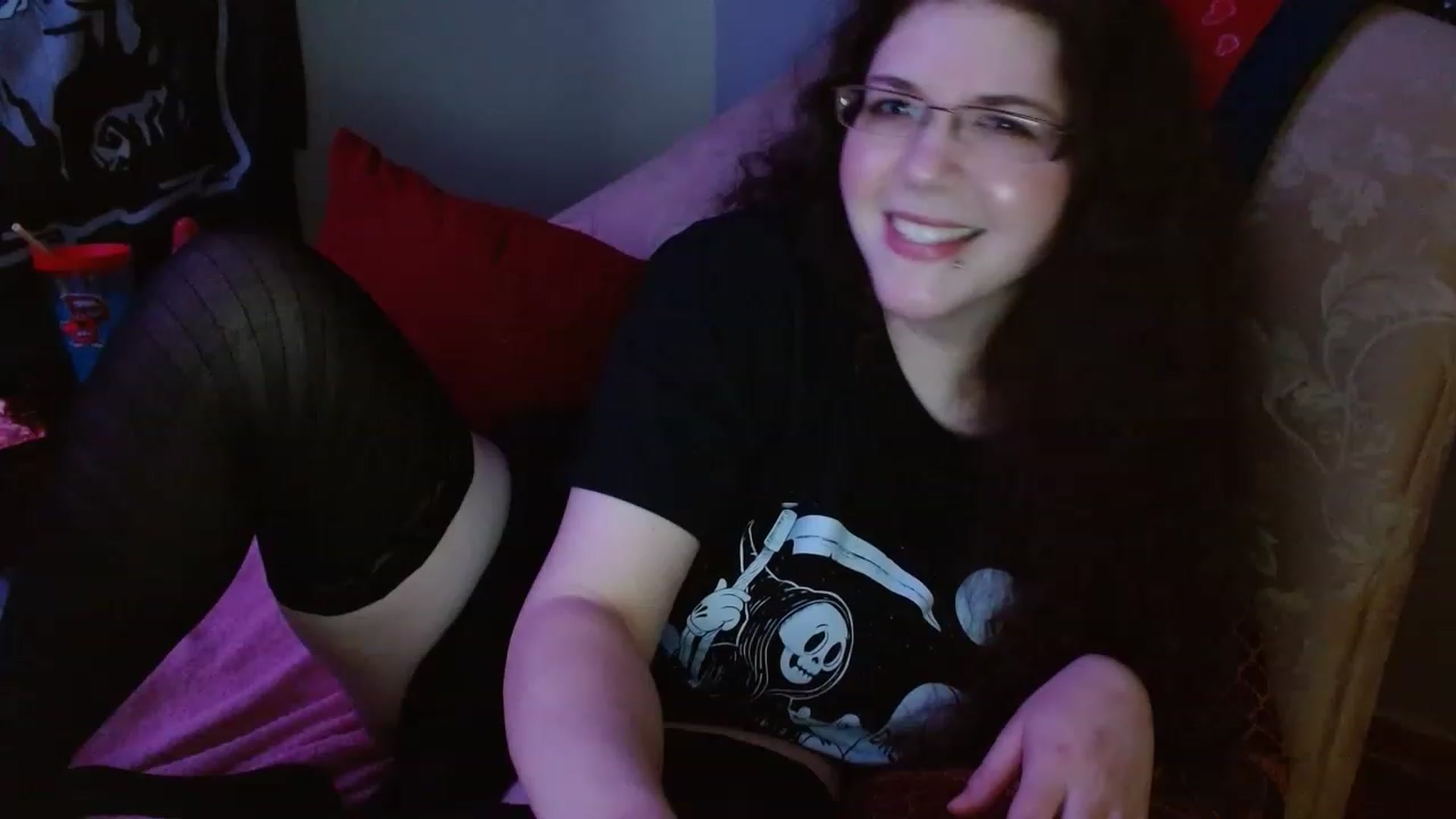 Gallery image thumbnail from DeaDonna's myfreecams stream on, 05/24/2023, 16:25 image 10 of 20