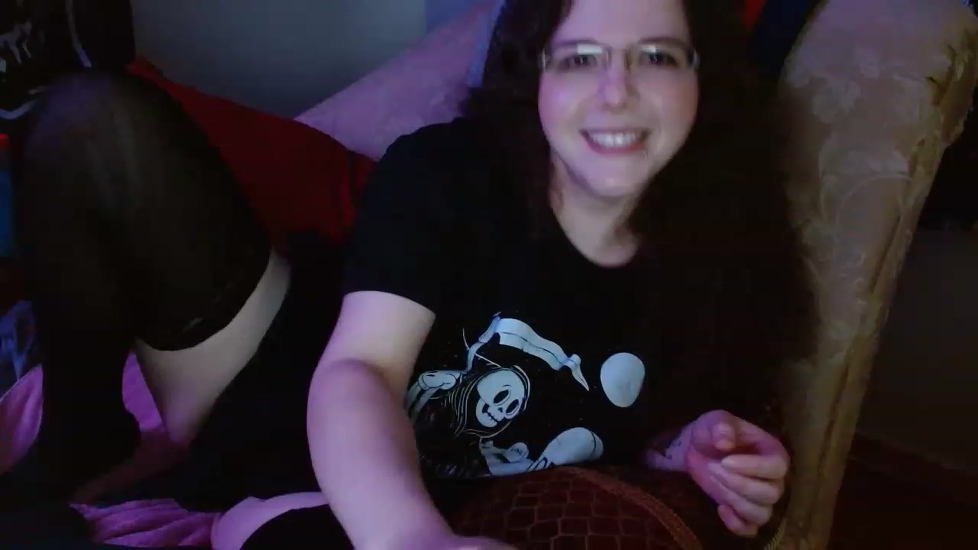 Gallery image thumbnail from DeaDonna's myfreecams stream on, 05/24/2023, 16:25 image 2 of 20