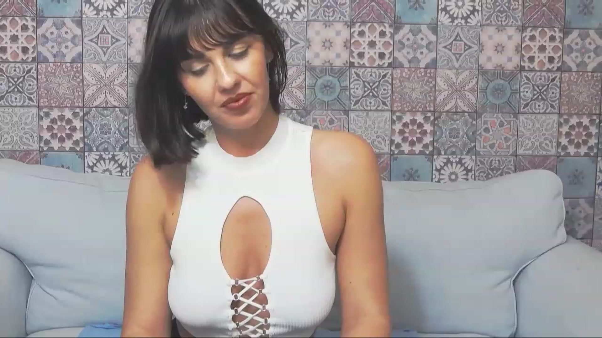 Gallery image thumbnail from DearButterfly's myfreecams stream on, 11/23/2022, 11:42 image 7 of 20