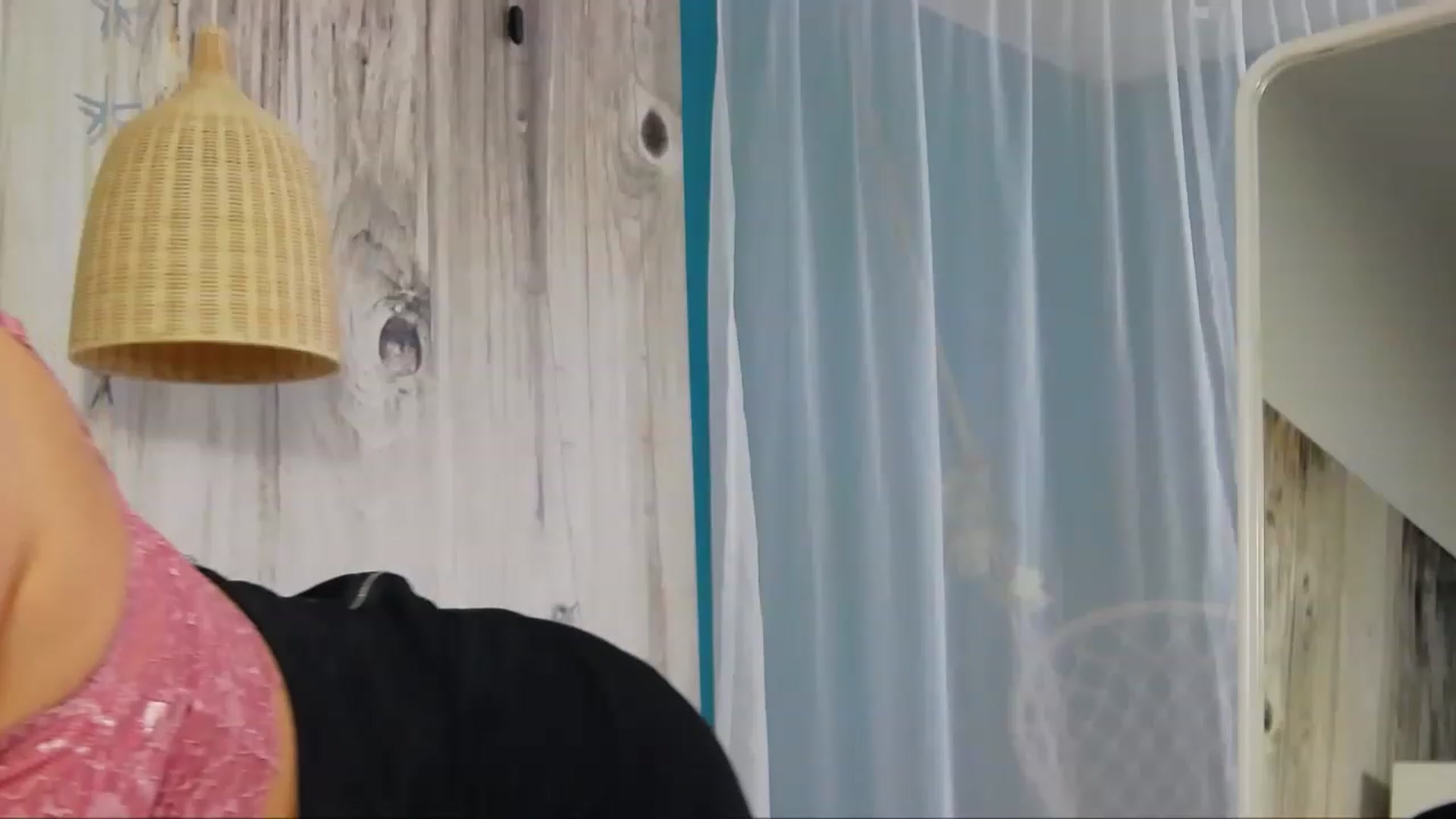 Gallery image thumbnail from DearButterfly's myfreecams stream on, 02/19/2023, 12:51 image 2 of 20