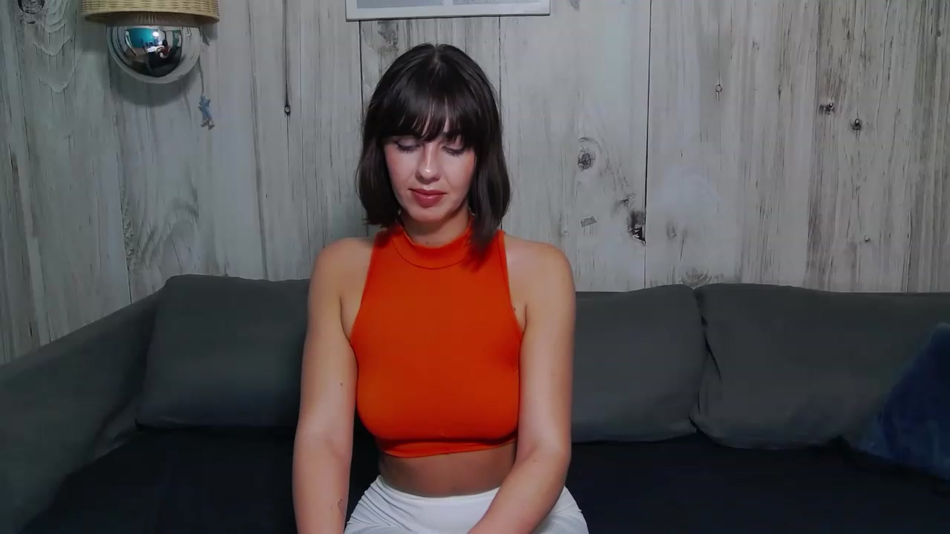 Gallery image thumbnail from DearButterfly's myfreecams stream on, 04/14/2023, 17:51 image 9 of 20