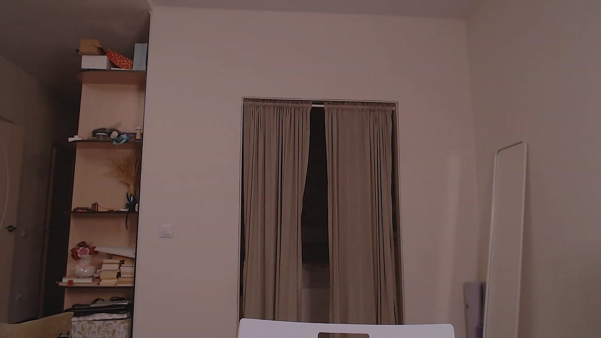Gallery image thumbnail from DearSylvia's myfreecams stream on, 11/17/2022, 18:10 image 8 of 20