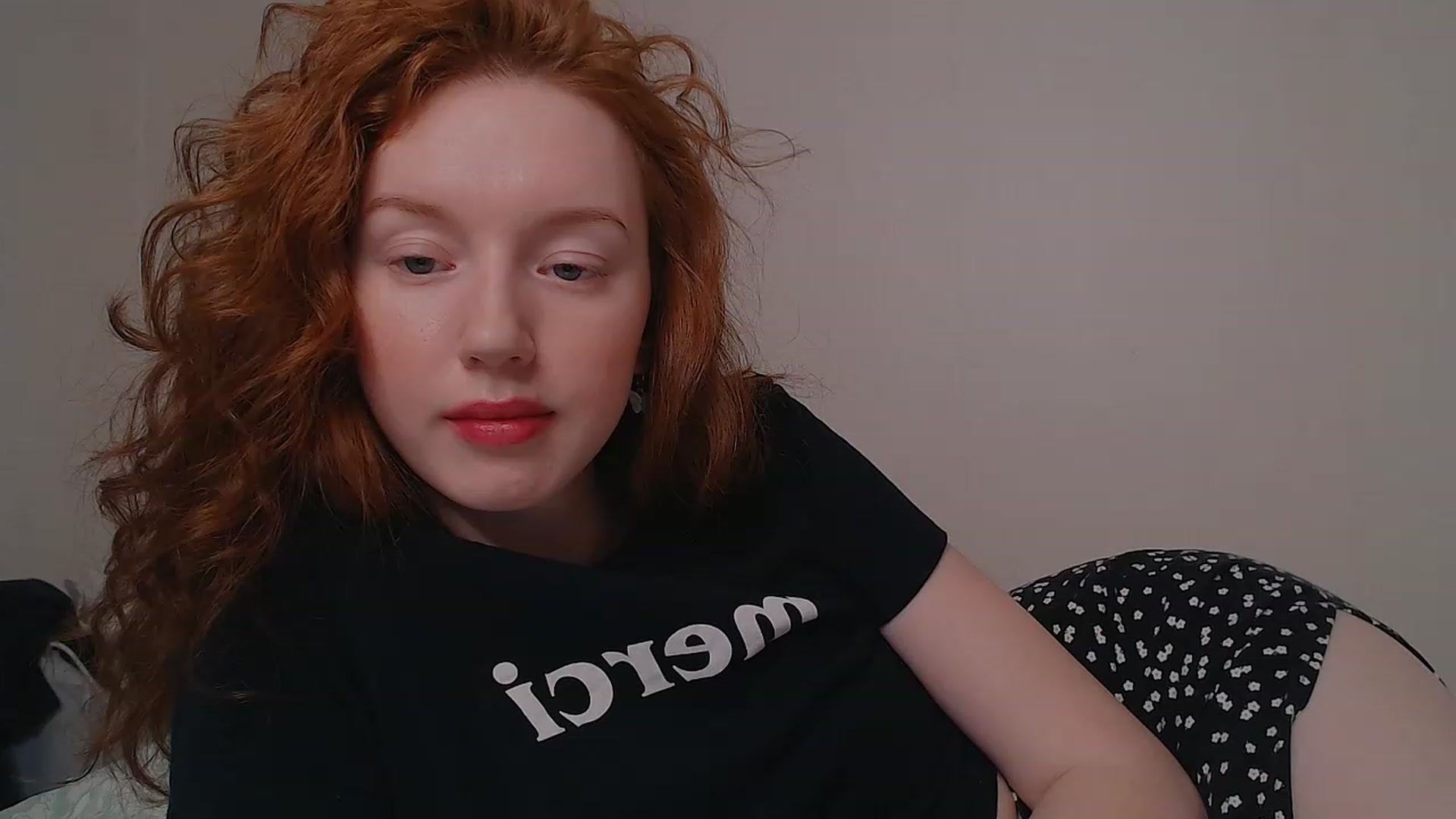 Gallery image thumbnail from DearSylvia's myfreecams stream on, 12/30/2022, 16:21 image 18 of 20