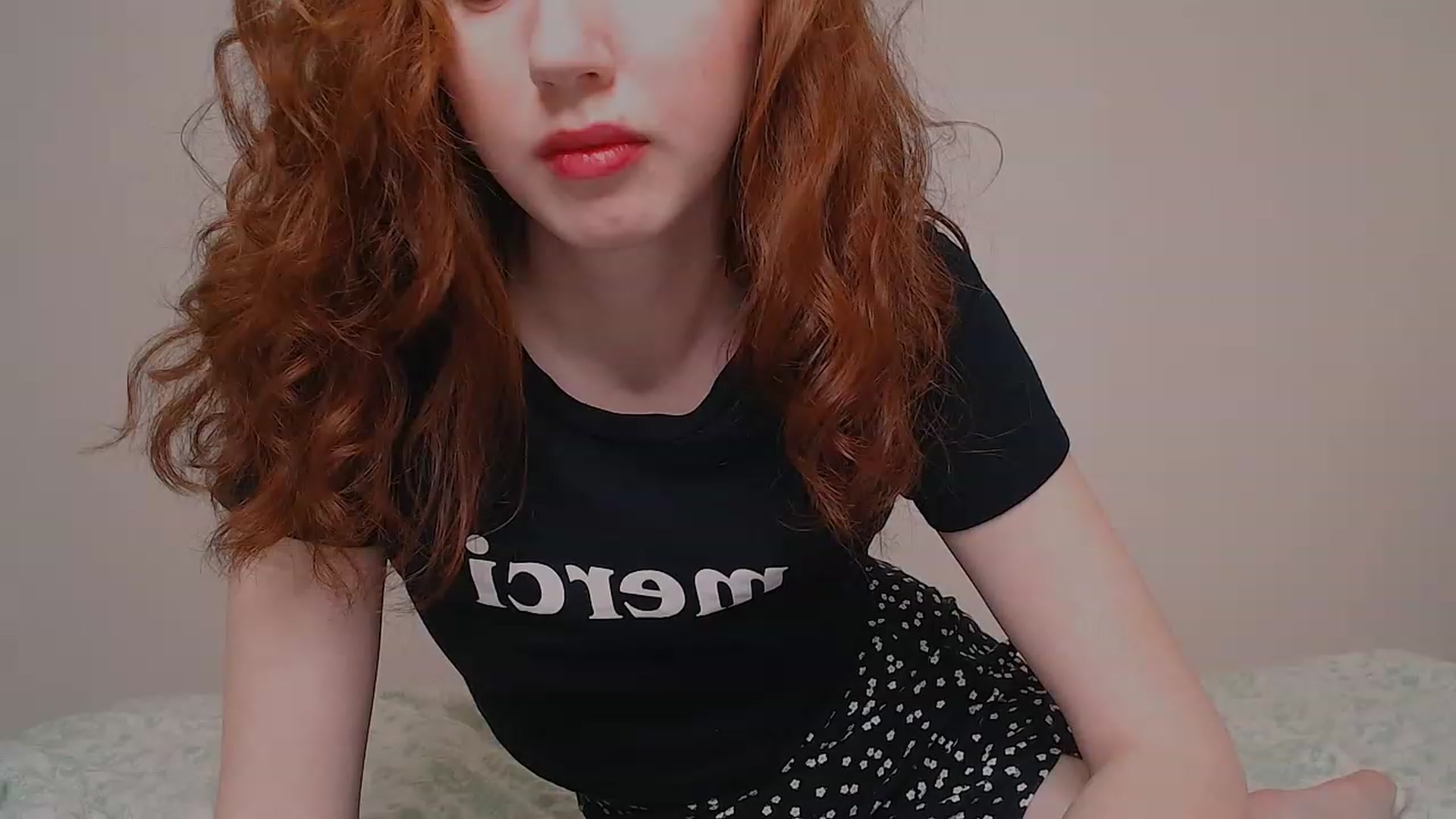 Gallery image thumbnail from DearSylvia's myfreecams stream on, 12/30/2022, 16:21 image 9 of 20