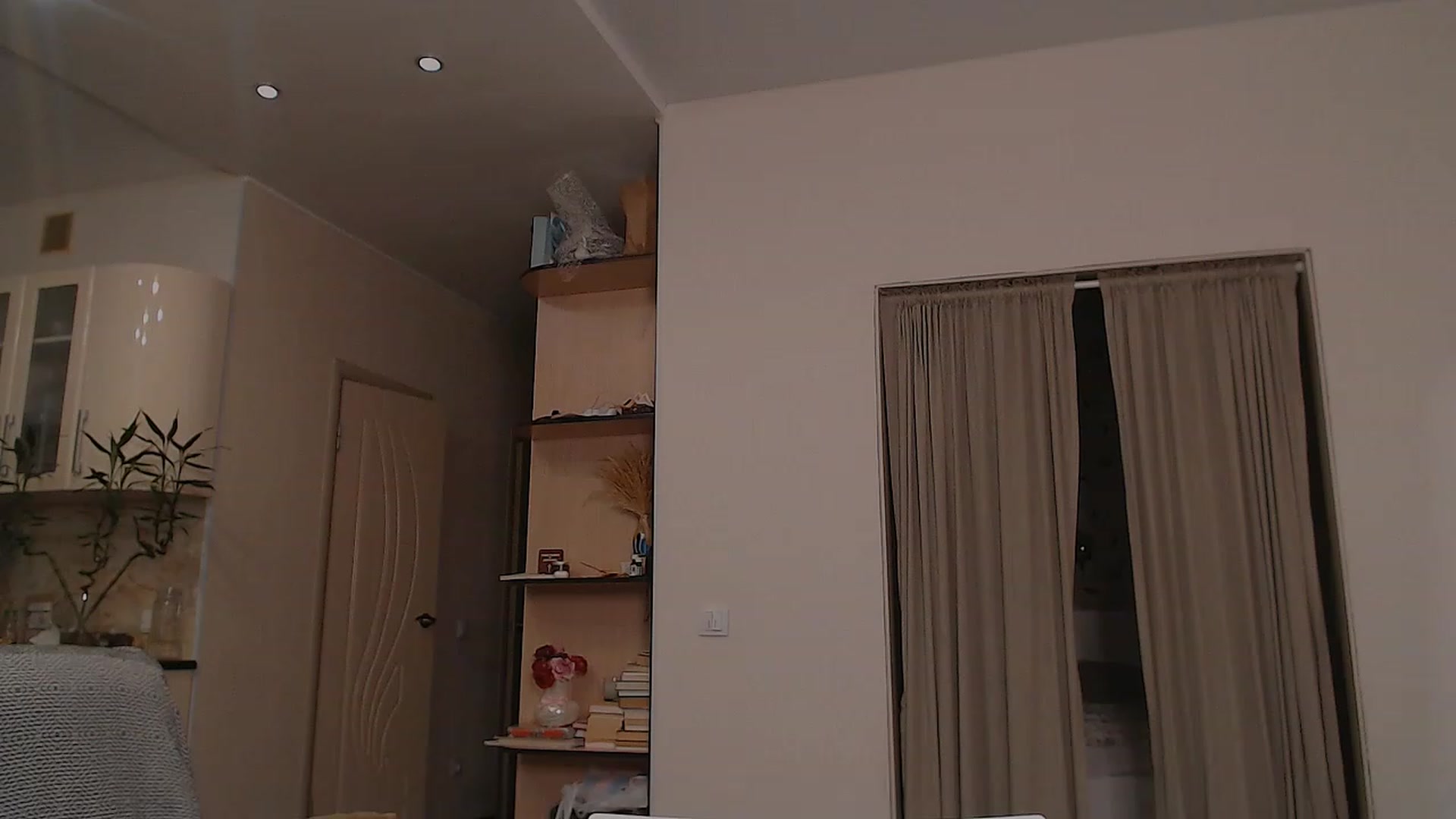 Gallery image thumbnail from DearSylvia's myfreecams stream on, 01/17/2023, 17:16 image 2 of 20
