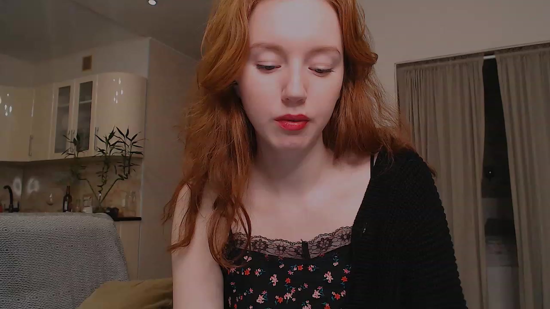 Gallery image thumbnail from DearSylvia's myfreecams stream on, 01/17/2023, 17:16 image 16 of 20