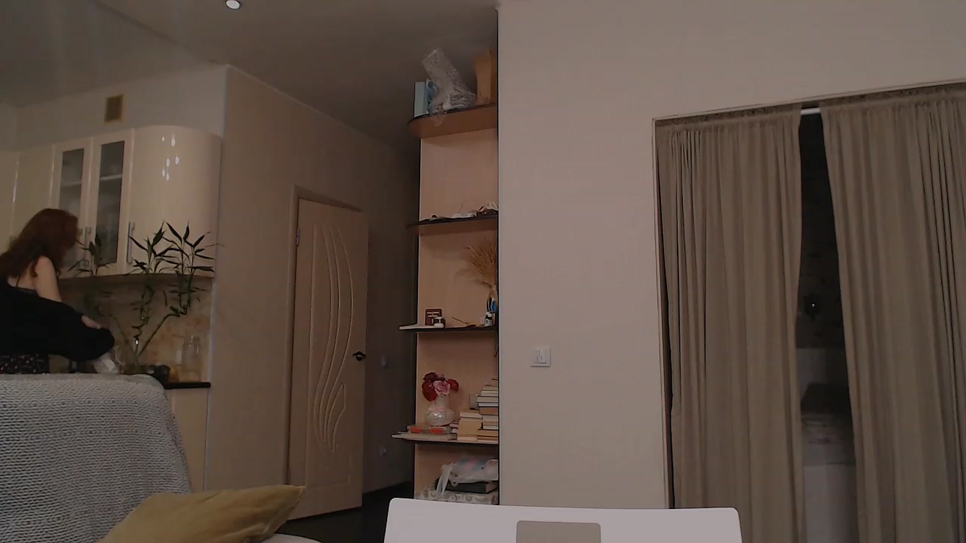 Gallery image thumbnail from DearSylvia's myfreecams stream on, 01/17/2023, 17:16 image 12 of 20