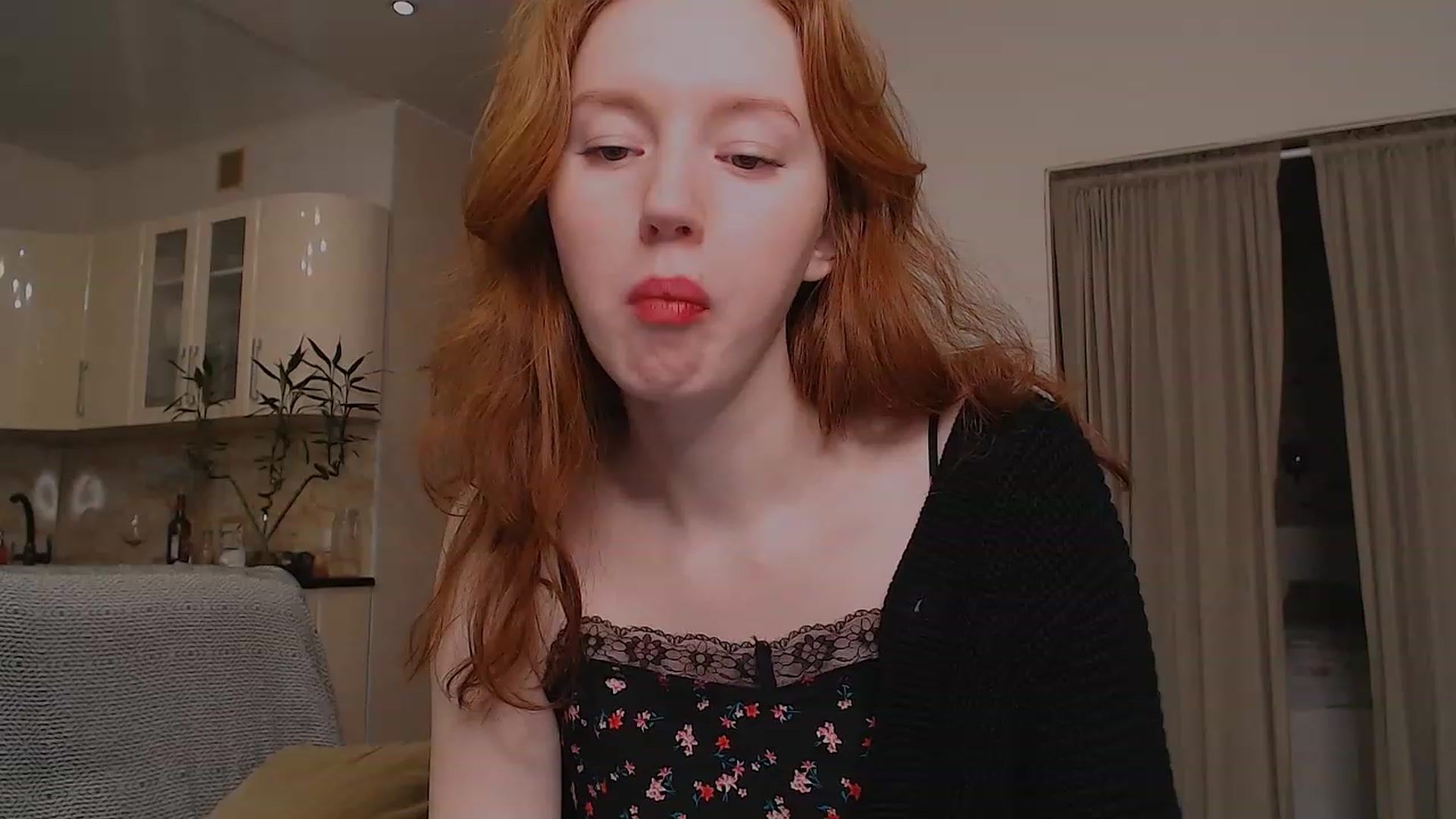 Gallery image thumbnail from DearSylvia's myfreecams stream on, 01/17/2023, 17:16 image 19 of 20