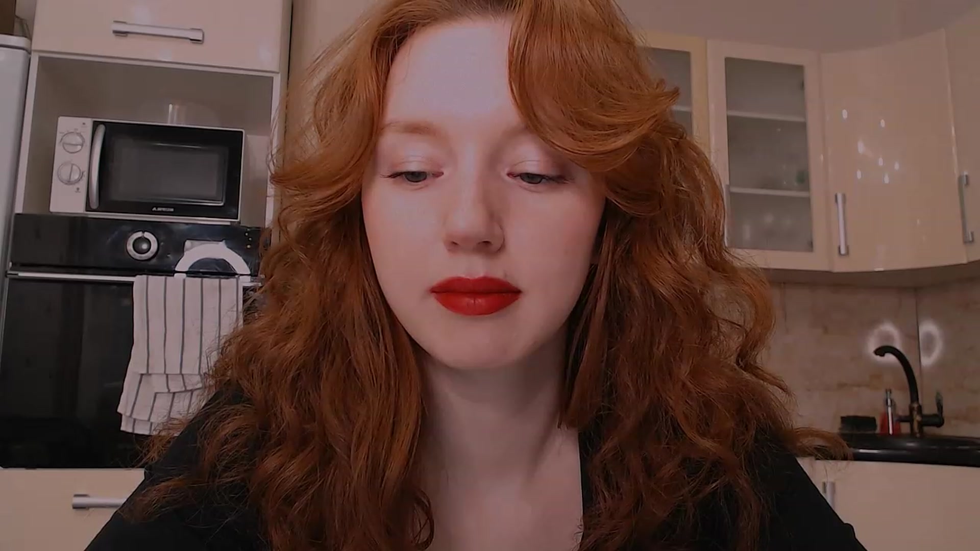 Gallery image thumbnail from DearSylvia's myfreecams stream on, 01/31/2023, 18:30 image 15 of 20