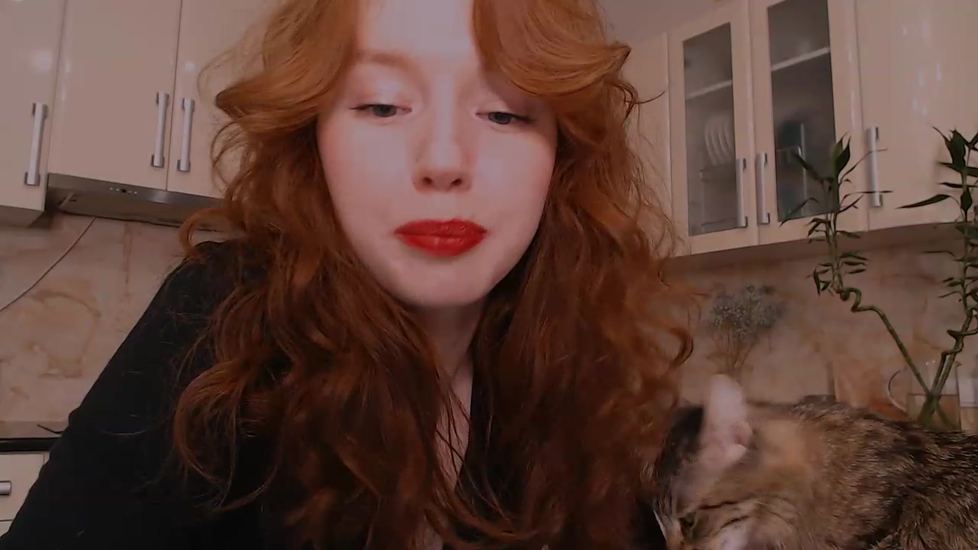 Gallery image thumbnail from DearSylvia's myfreecams stream on, 01/31/2023, 18:30 image 19 of 20