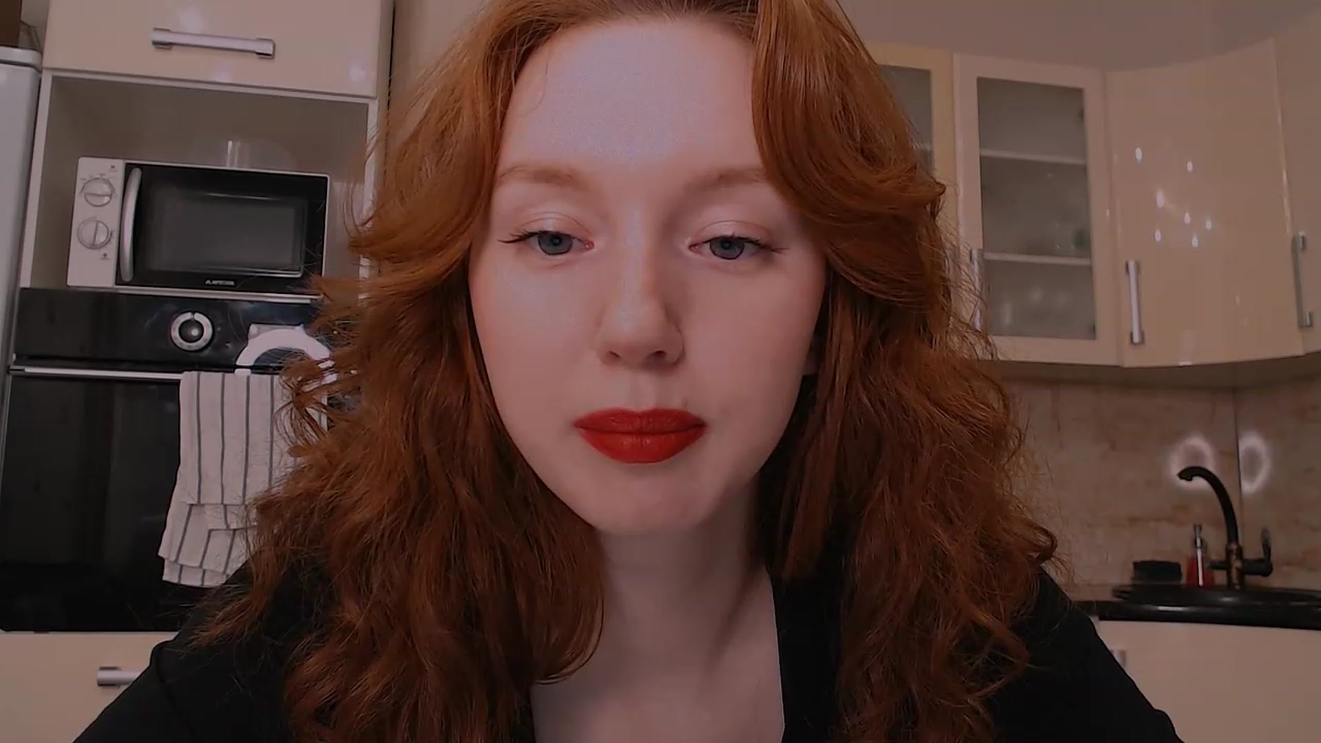 Gallery image thumbnail from DearSylvia's myfreecams stream on, 01/31/2023, 18:30 image 7 of 20