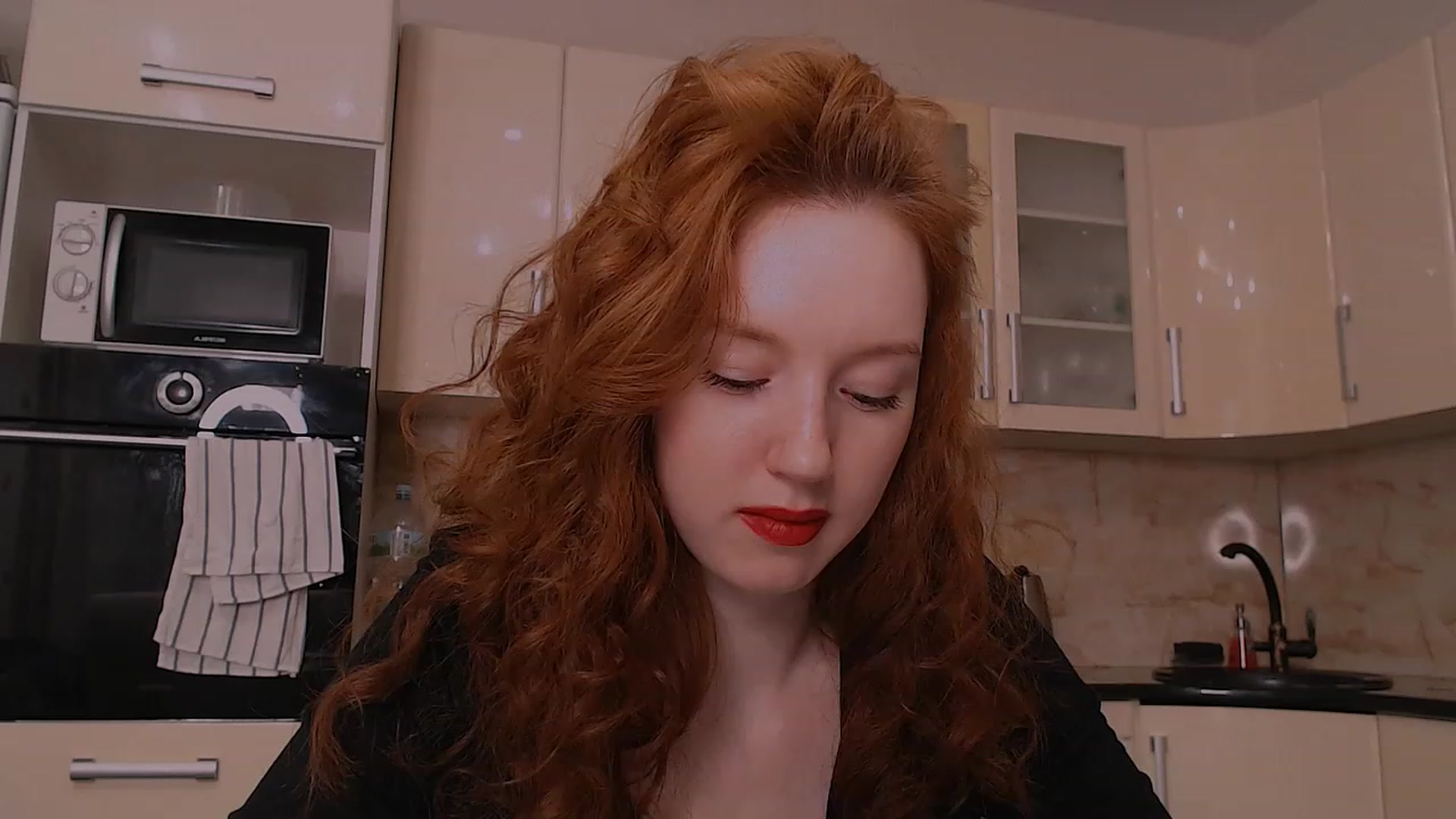 Gallery image thumbnail from DearSylvia's myfreecams stream on, 01/31/2023, 19:13 image 20 of 20