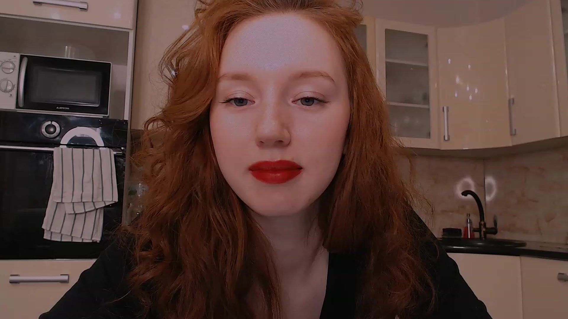 Gallery image thumbnail from DearSylvia's myfreecams stream on, 01/31/2023, 19:13 image 5 of 20