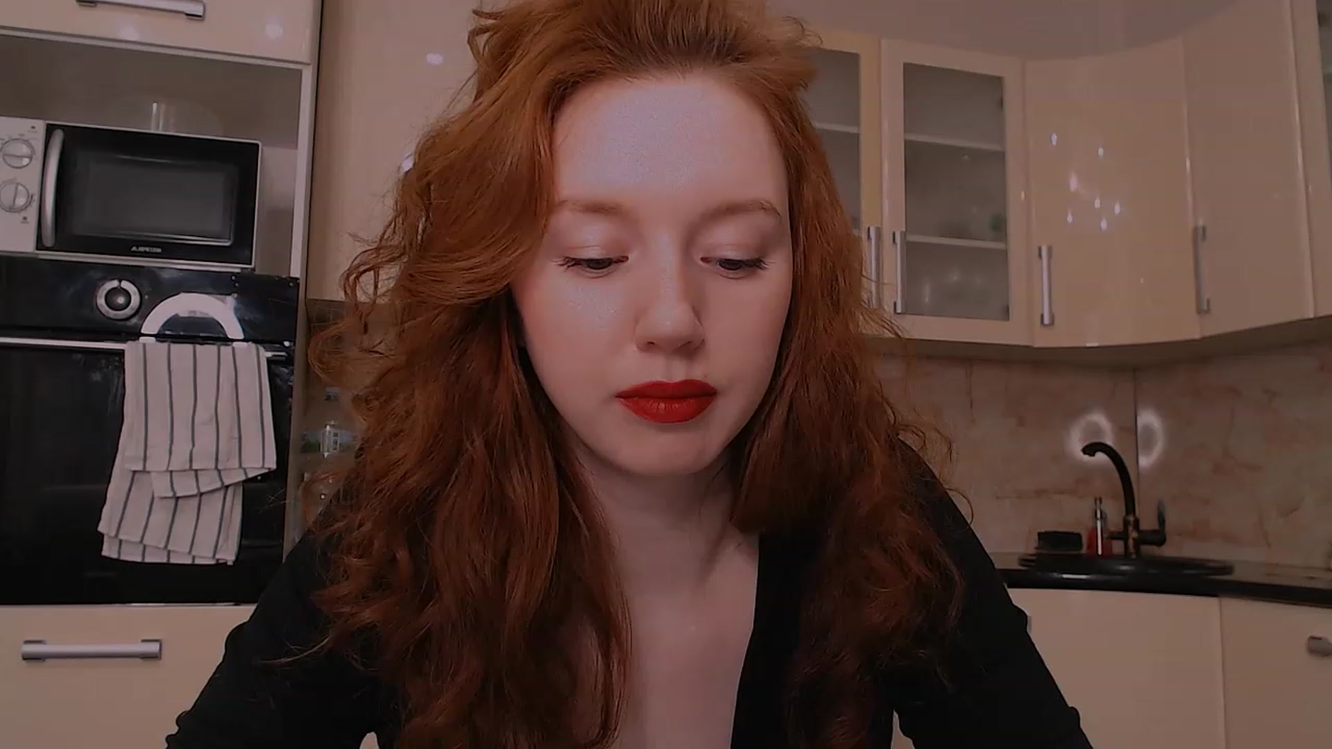 Gallery image thumbnail from DearSylvia's myfreecams stream on, 01/31/2023, 19:13 image 3 of 20