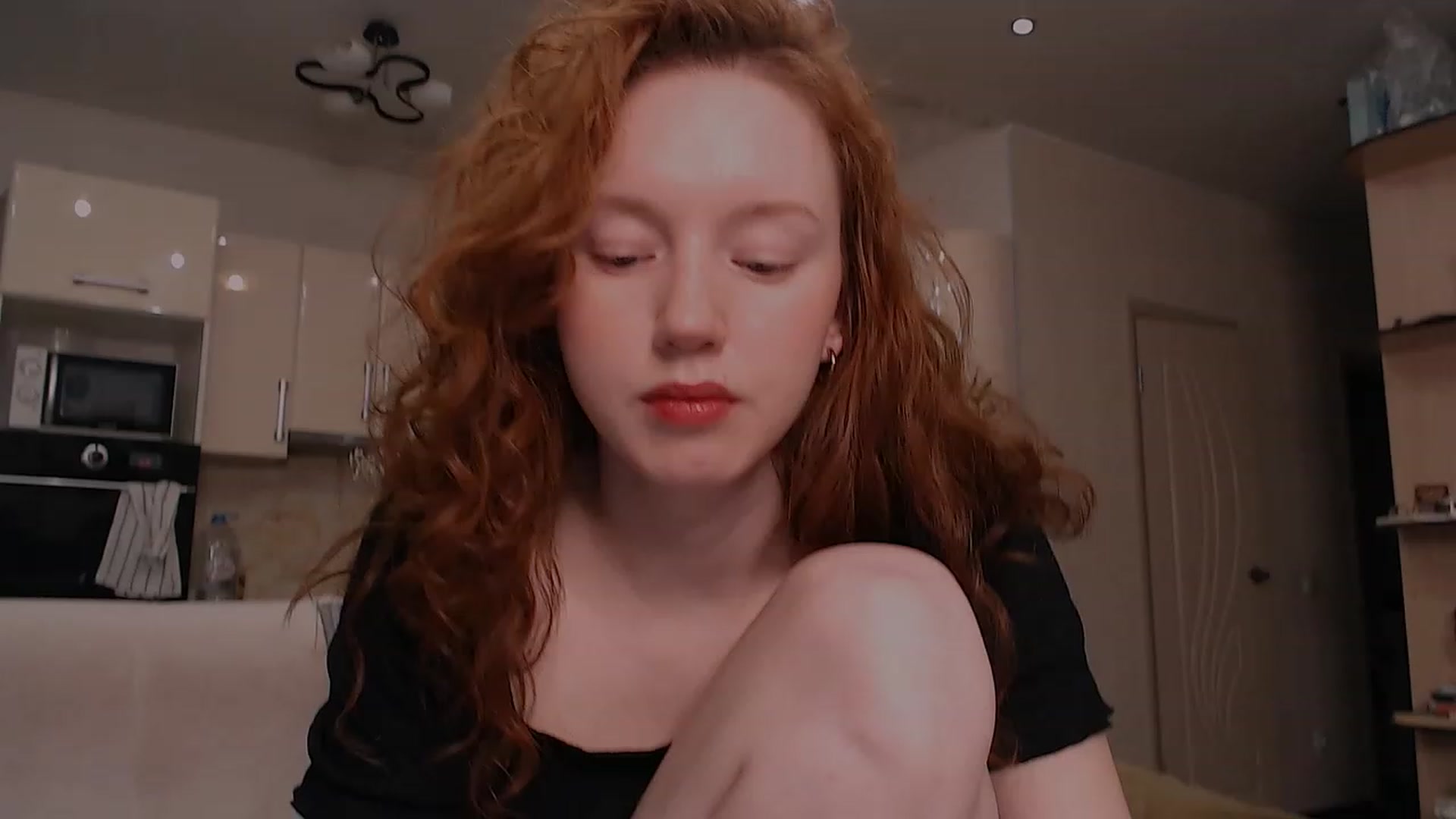 Gallery image thumbnail from DearSylvia's myfreecams stream on, 02/10/2023, 17:24 image 2 of 20