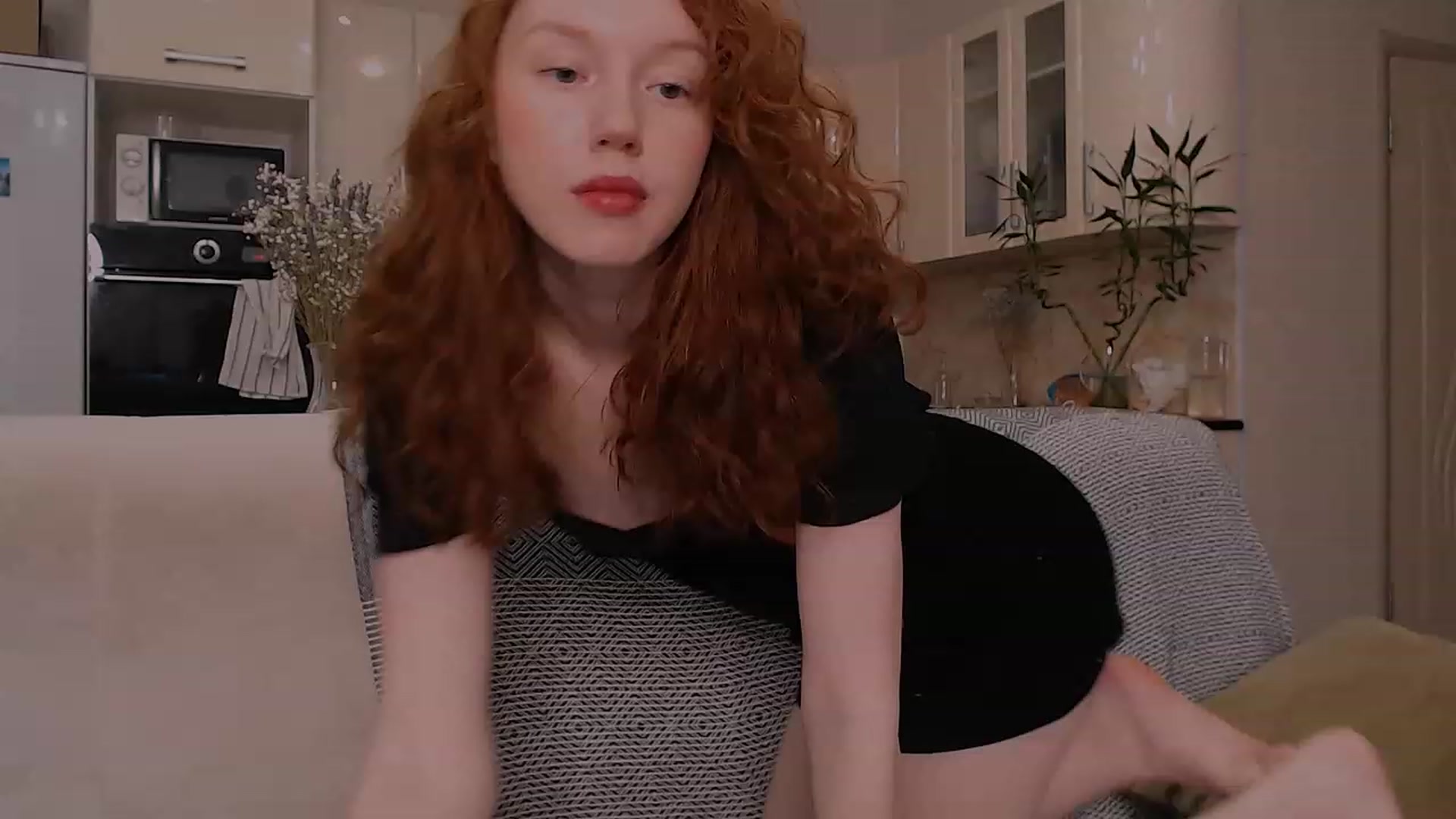 Gallery image thumbnail from DearSylvia's myfreecams stream on, 02/10/2023, 17:24 image 10 of 20
