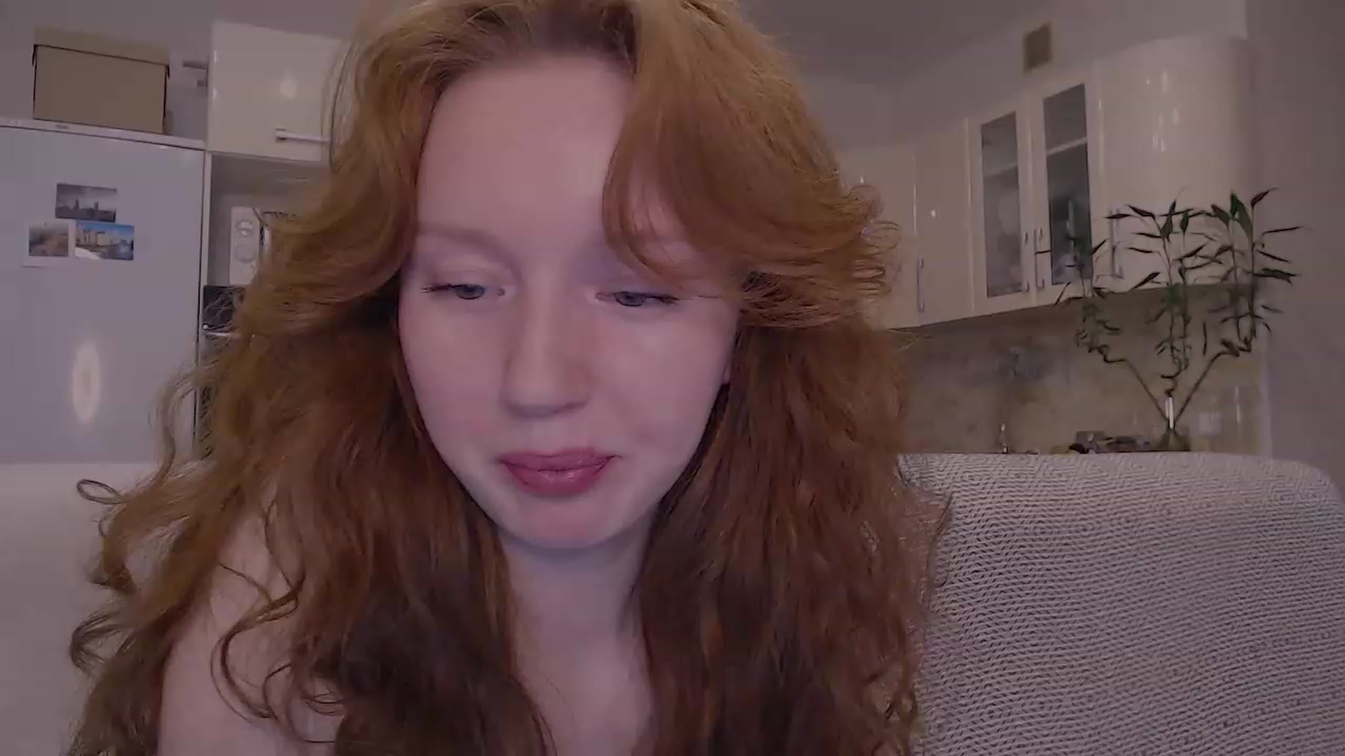 Gallery image thumbnail from DearSylvia's myfreecams stream on, 04/13/2023, 19:55 image 19 of 20