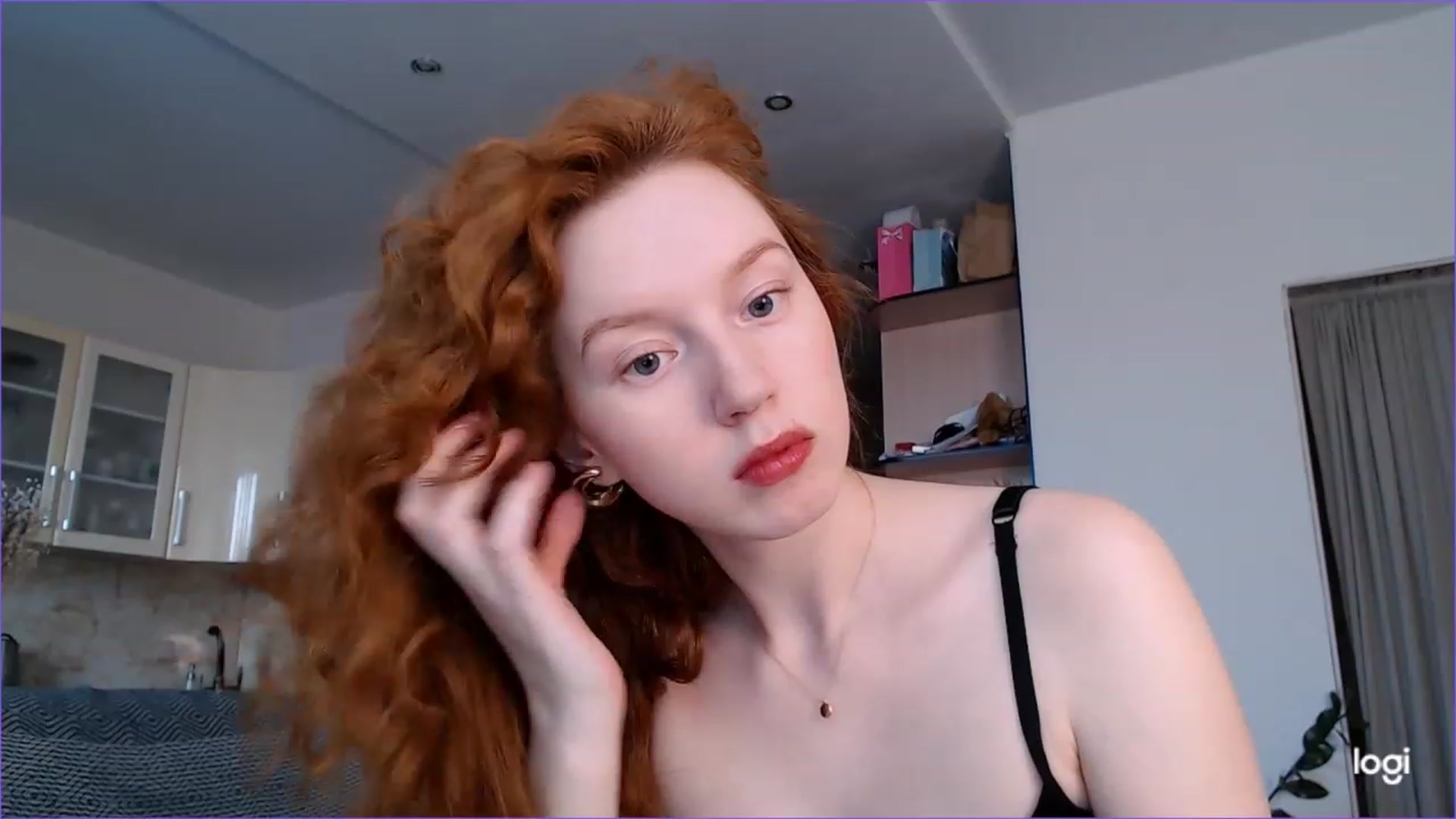 Gallery image thumbnail from DearSylvia's myfreecams stream on, 07/29/2023, 17:29 image 13 of 20