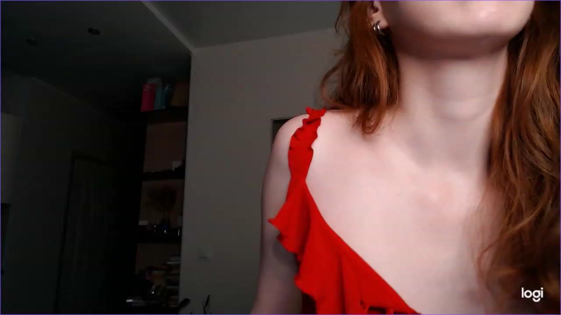 Gallery image thumbnail from DearSylvia's myfreecams stream on, 10/06/2023, 17:38 image 17 of 20
