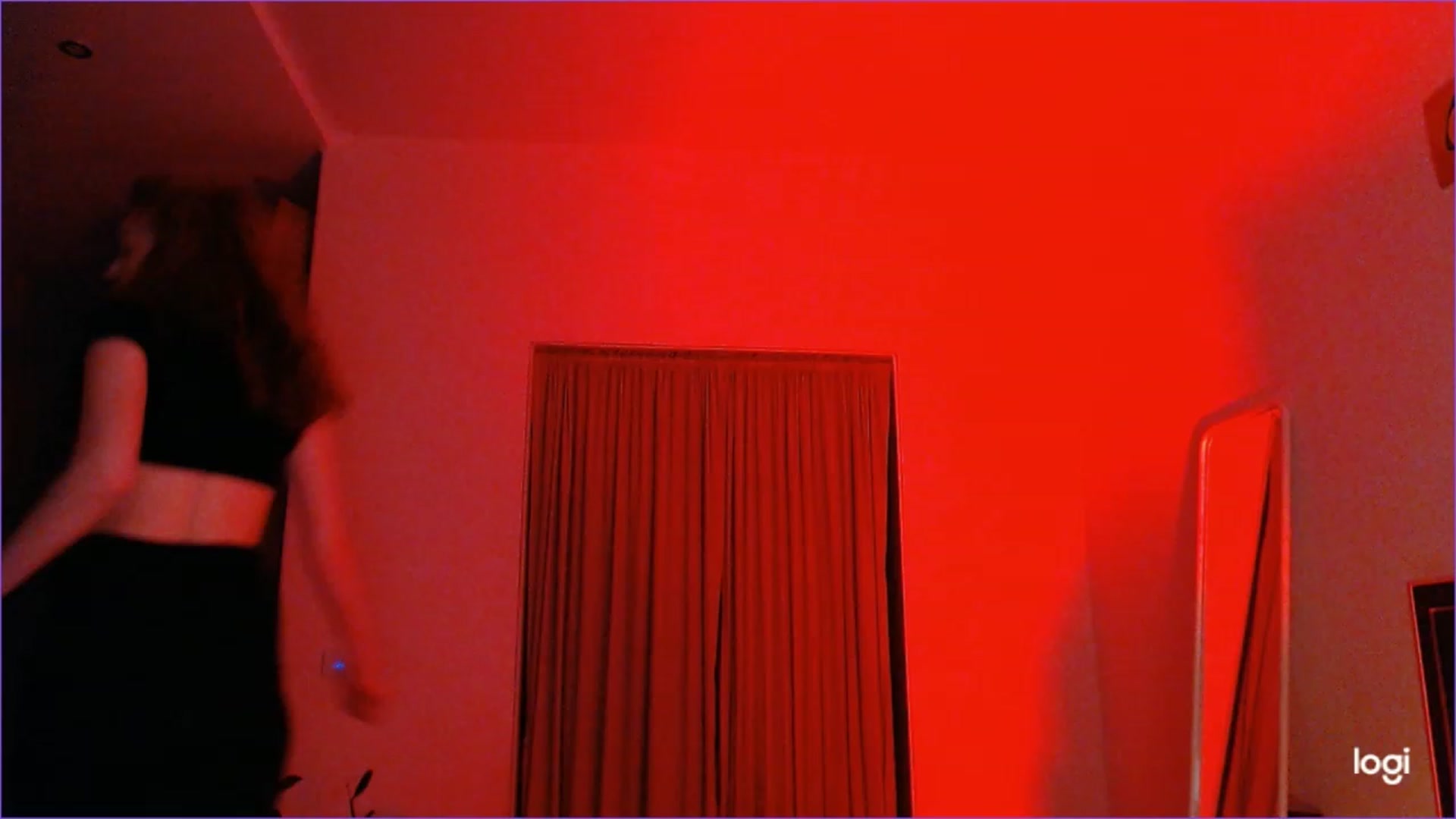 Gallery image thumbnail from DearSylvia's myfreecams stream on, 11/04/2023, 17:37 image 6 of 20