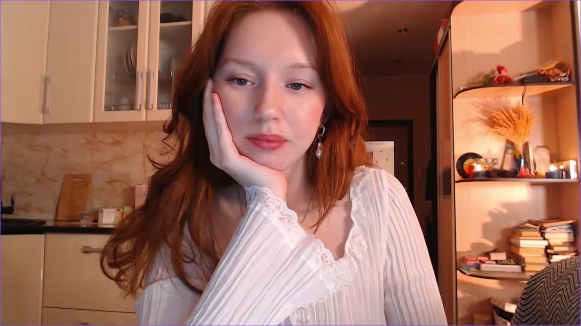 Gallery image thumbnail from DearSylvia's myfreecams stream on, 12/02/2023, 19:15 image 18 of 20