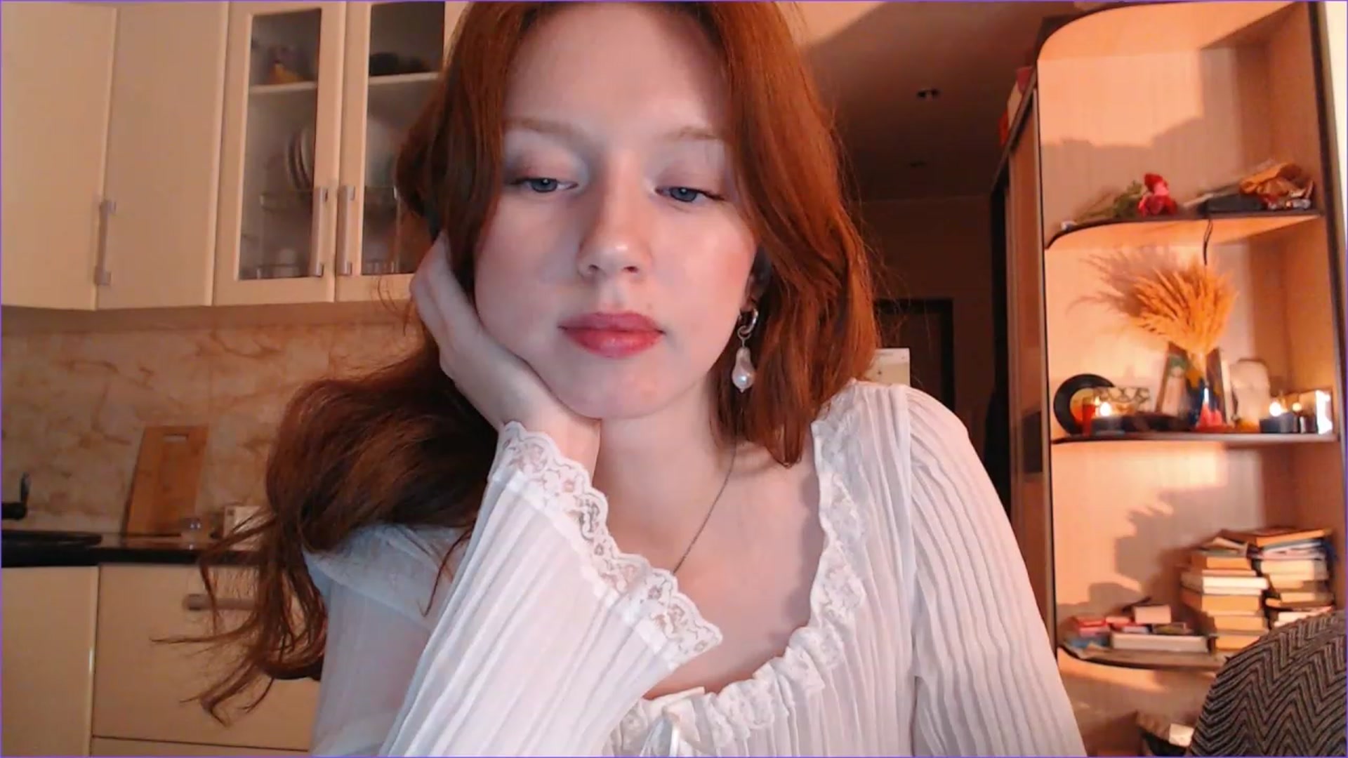 Gallery image thumbnail from DearSylvia's myfreecams stream on, 12/02/2023, 19:15 image 19 of 20