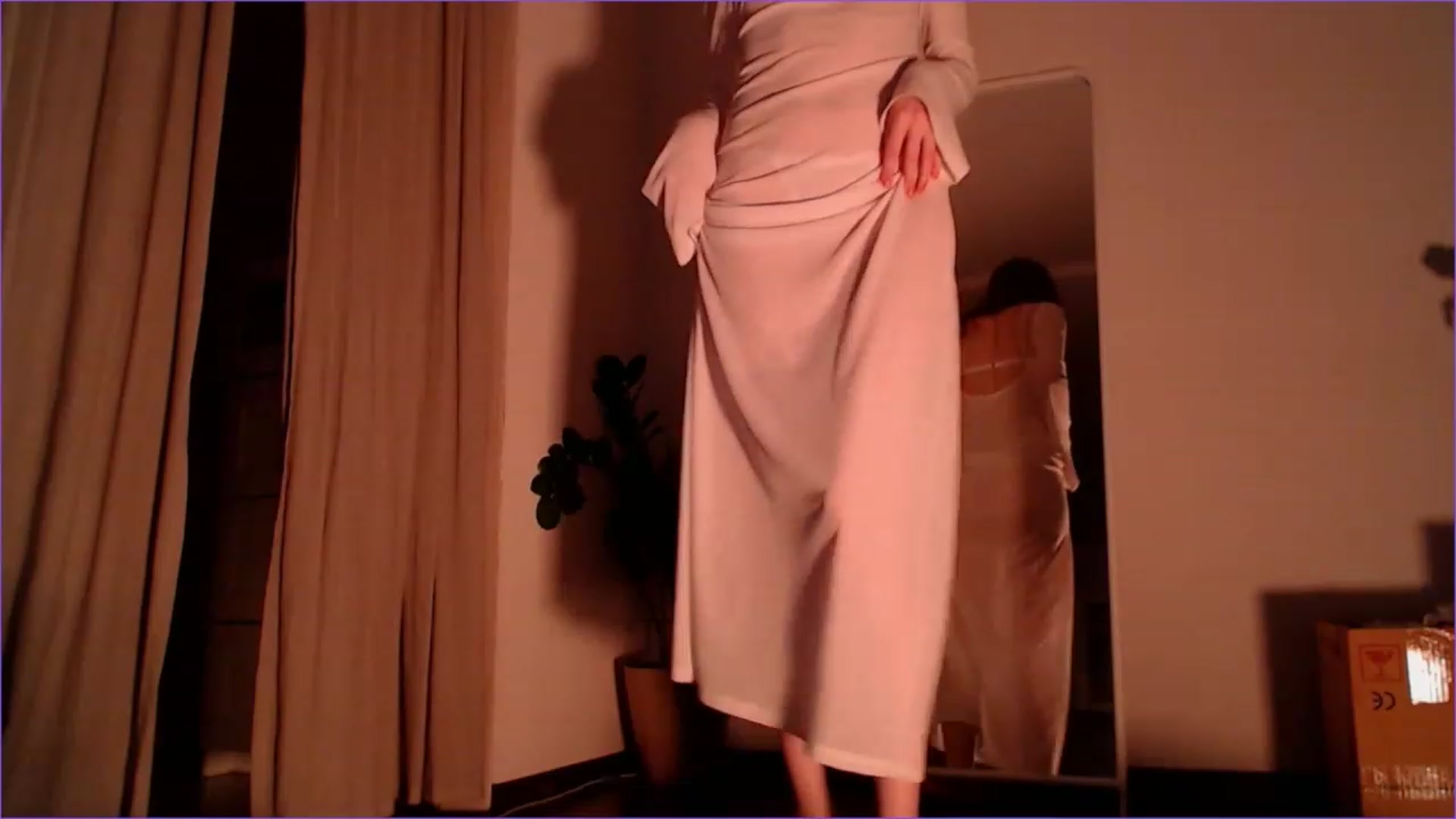 Gallery image thumbnail from DearSylvia's myfreecams stream on, 01/10/2024, 16:49 image 17 of 20