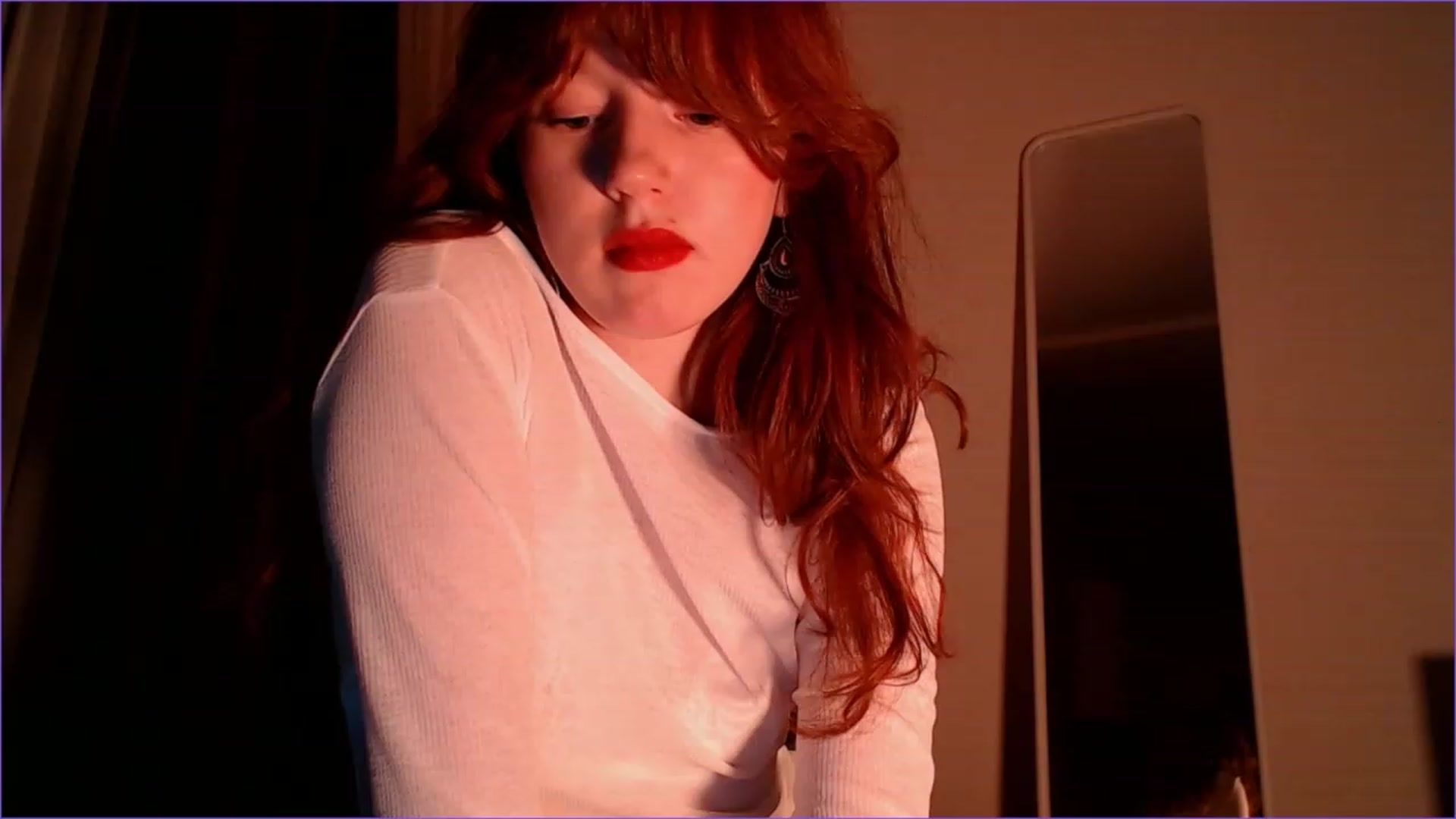 Gallery image thumbnail from DearSylvia's myfreecams stream on, 01/10/2024, 17:43 image 1 of 20
