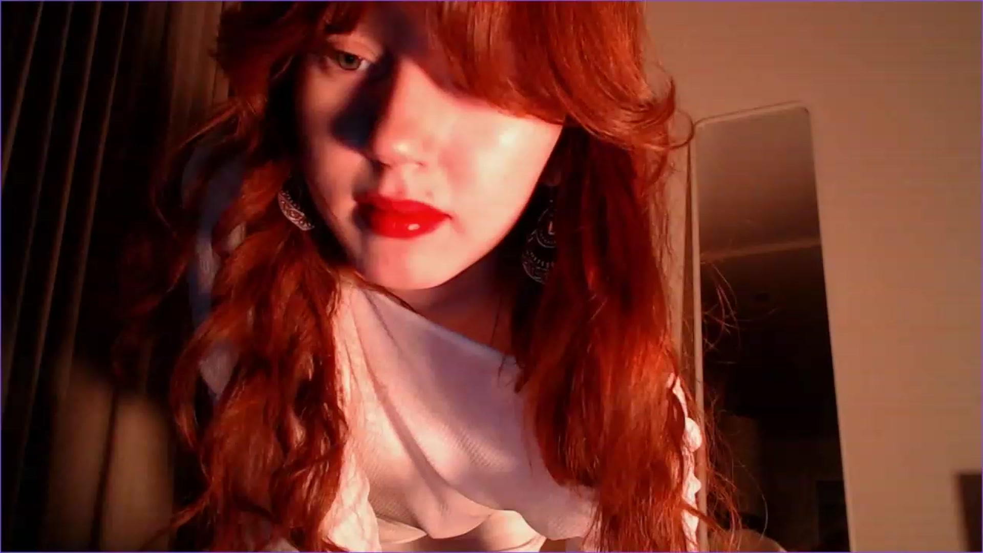 Gallery image thumbnail from DearSylvia's myfreecams stream on, 01/10/2024, 17:43 image 15 of 20