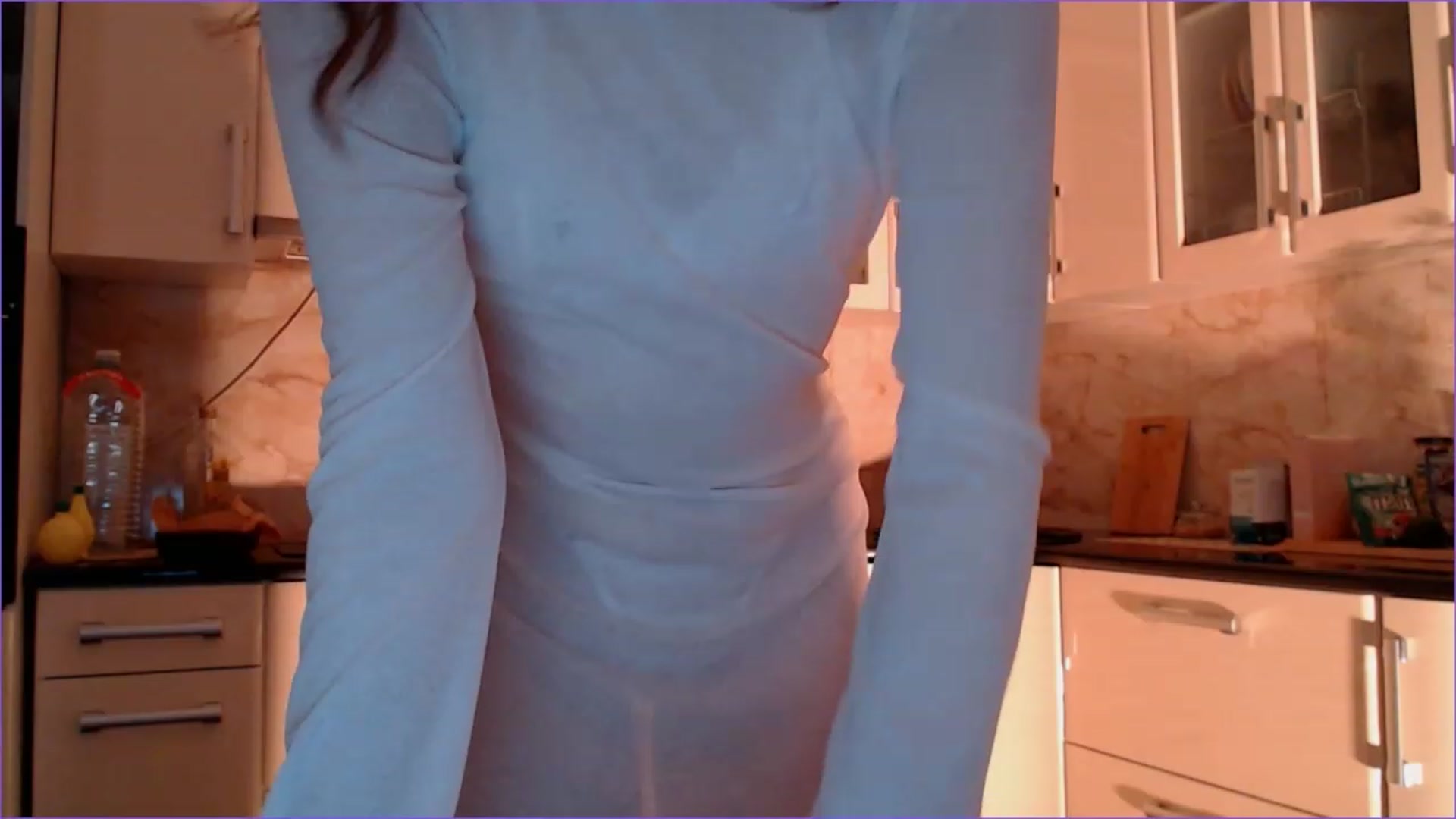 Gallery image thumbnail from DearSylvia's myfreecams stream on, 01/10/2024, 19:06 image 16 of 20