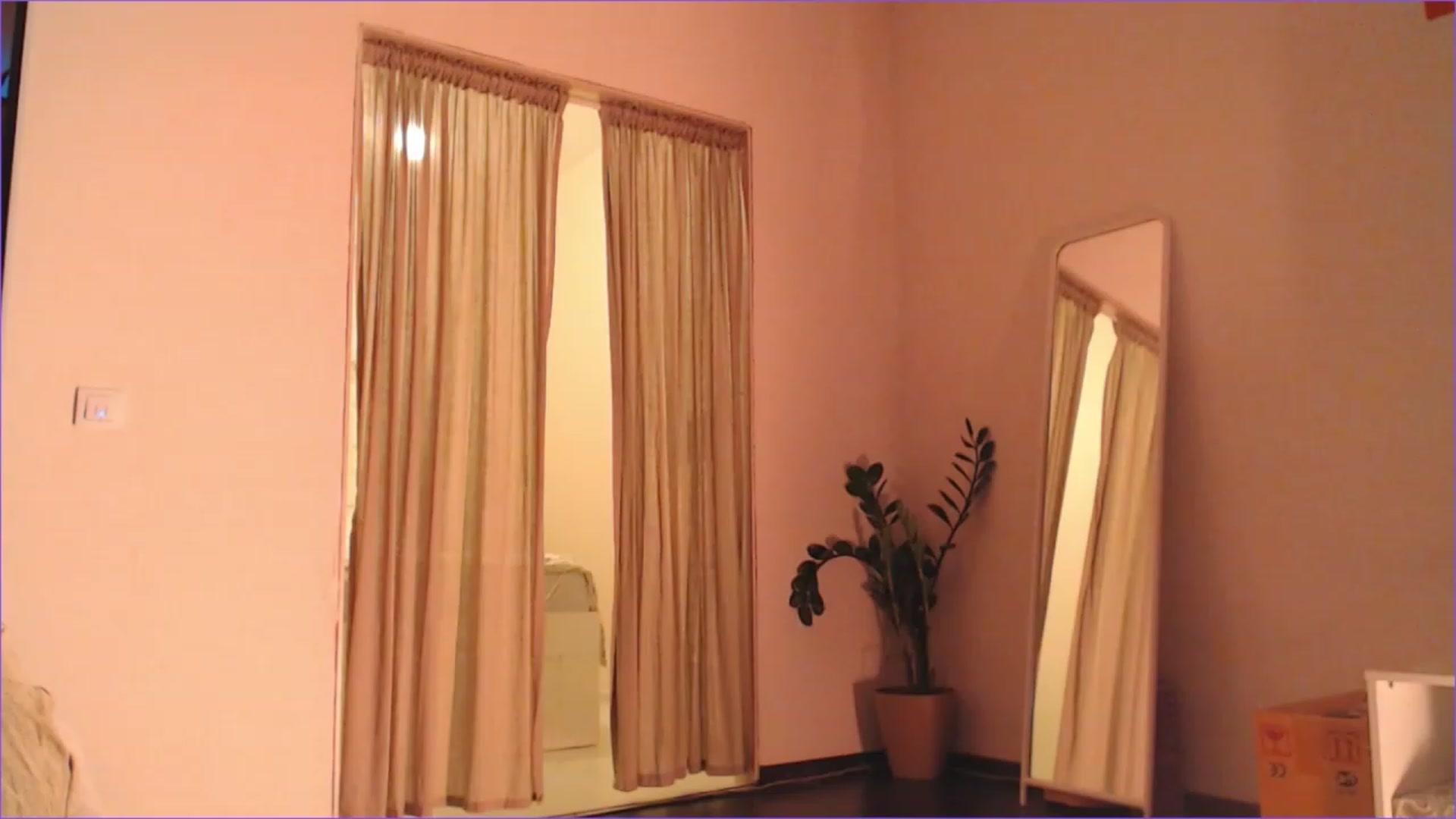 Gallery image thumbnail from DearSylvia's myfreecams stream on, 01/21/2024, 17:42 image 1 of 20