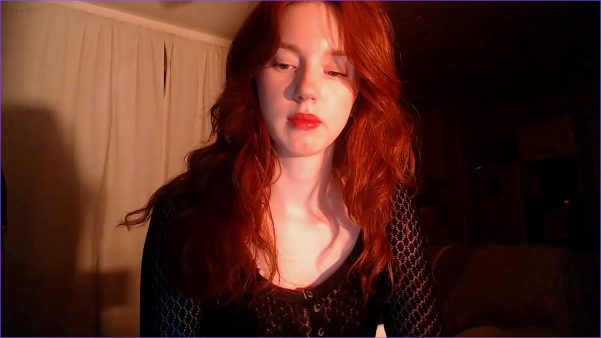 Gallery image thumbnail from DearSylvia's myfreecams stream on, 04/07/2024, 18:40 image 7 of 20