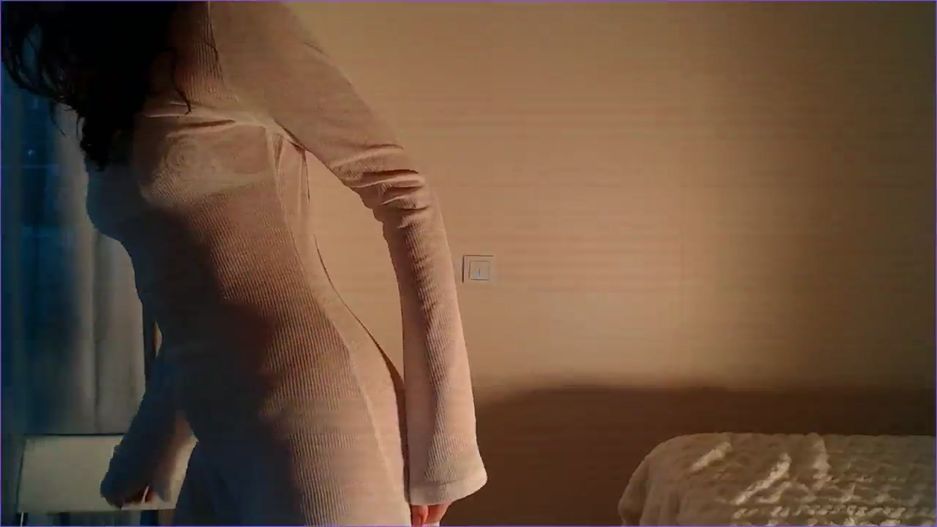 Gallery image thumbnail from DearSylvia's myfreecams stream on, 05/18/2024, 17:14 image 4 of 20