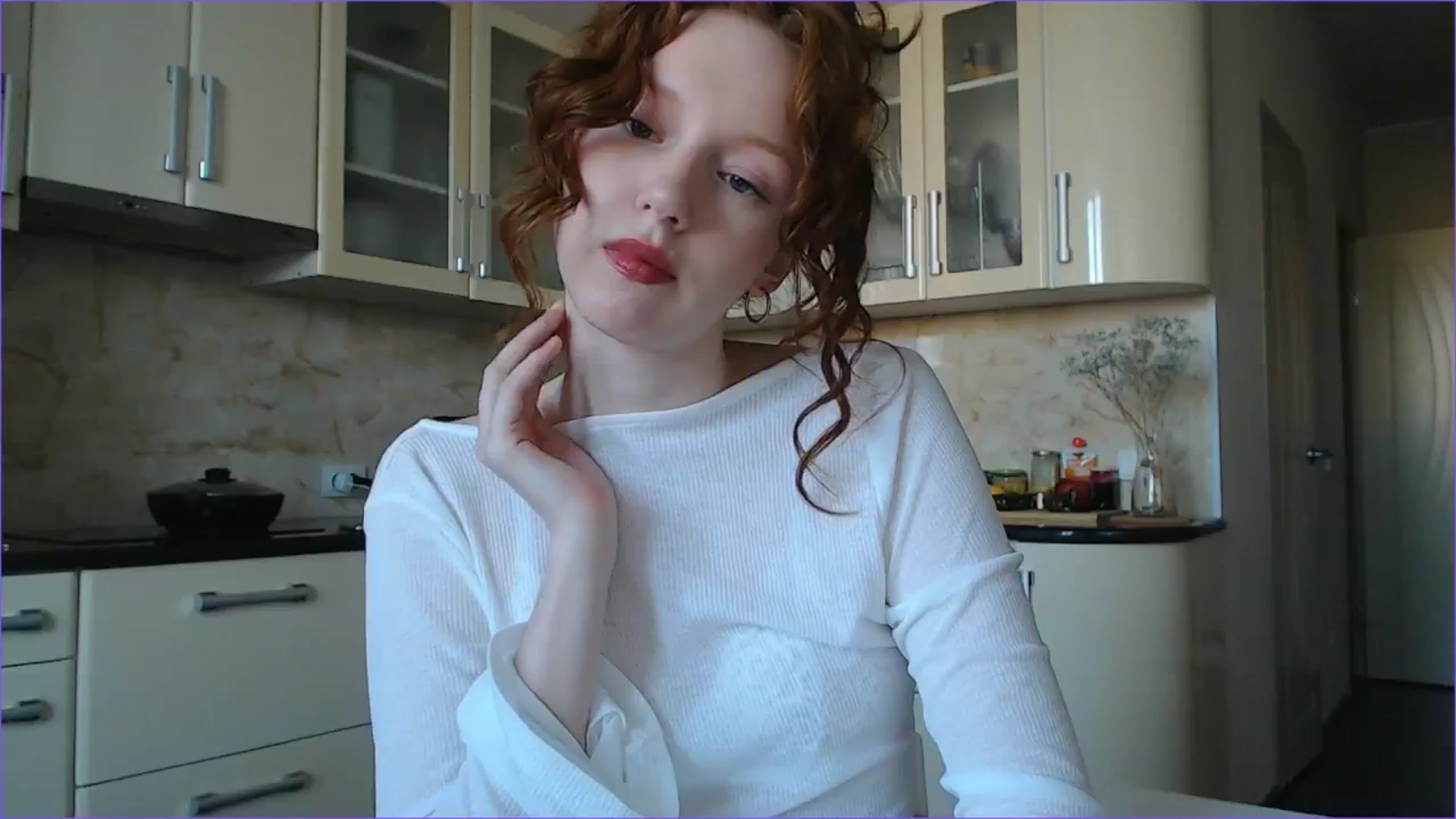 Gallery image thumbnail from DearSylvia's myfreecams stream on, 06/15/2024, 18:51 image 5 of 20