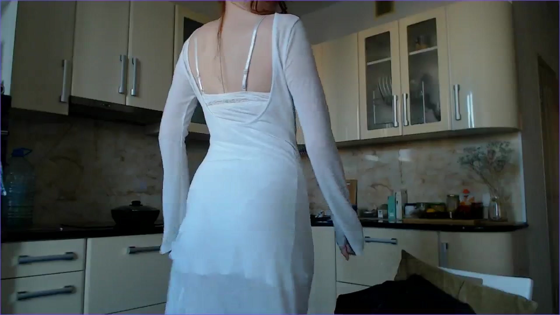 Gallery image thumbnail from DearSylvia's myfreecams stream on, 06/15/2024, 18:51 image 7 of 20