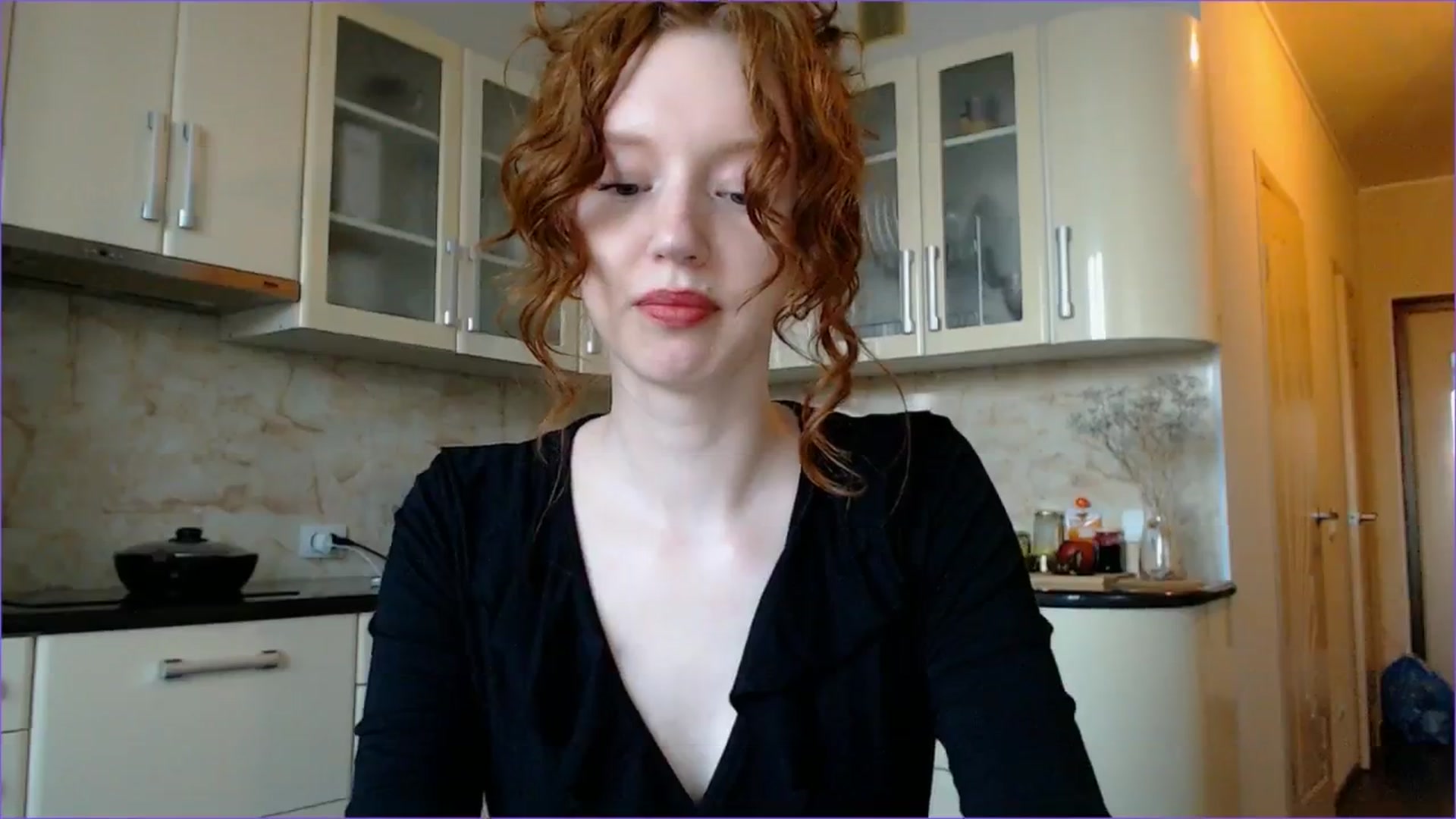 Gallery image thumbnail from DearSylvia's myfreecams stream on, 06/15/2024, 18:51 image 17 of 20