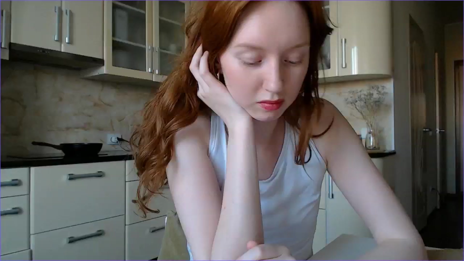 Gallery image thumbnail from DearSylvia's myfreecams stream on, 06/16/2024, 18:15 image 16 of 20
