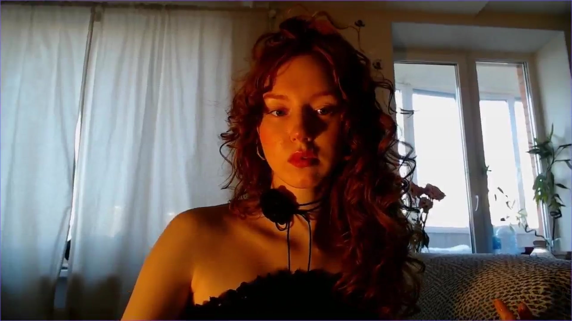 Gallery image thumbnail from DearSylvia's myfreecams stream on, 07/06/2024, 17:47 image 16 of 20