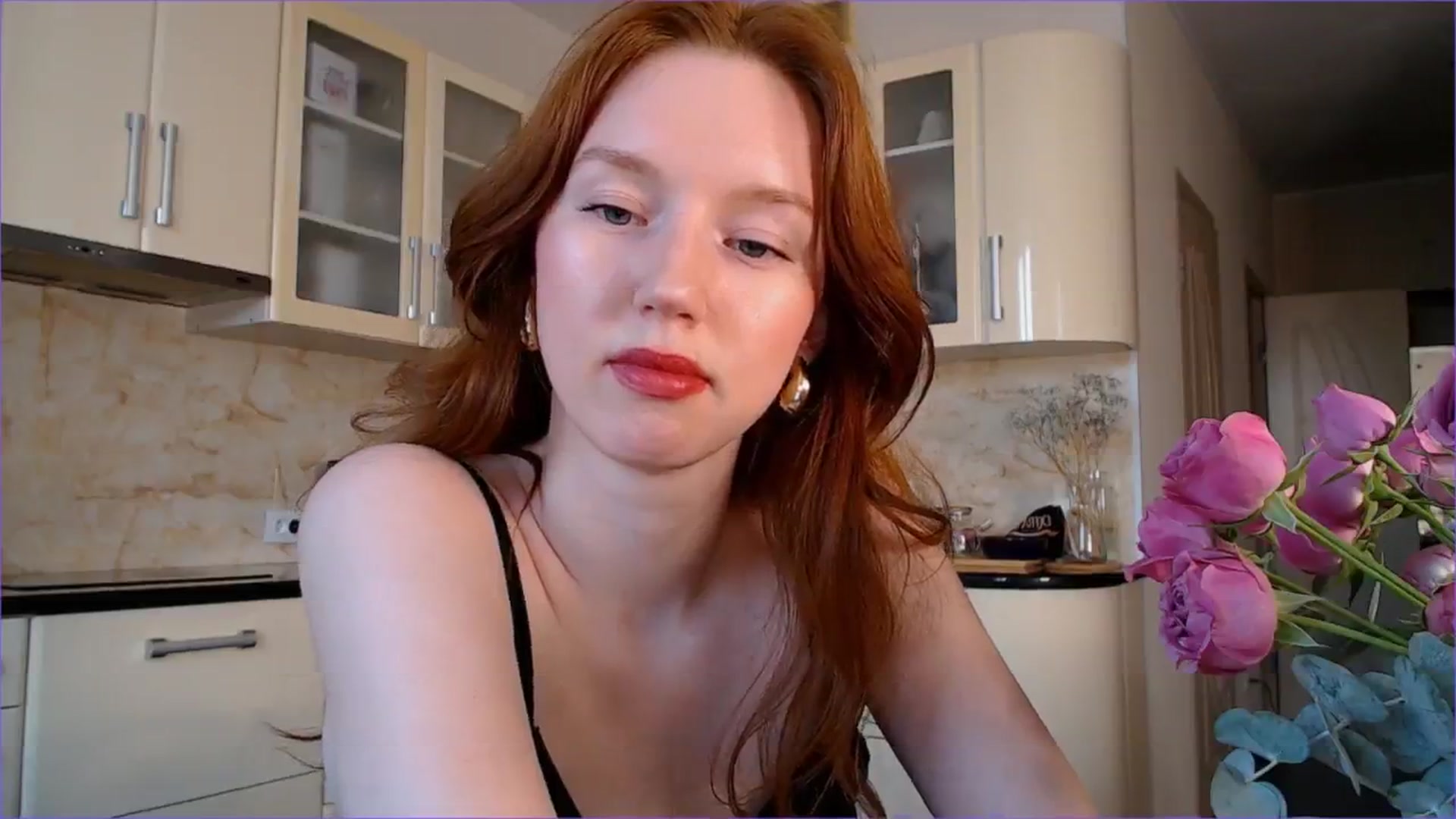 Gallery image thumbnail from DearSylvia's myfreecams stream on, 07/24/2024, 17:51 image 15 of 20