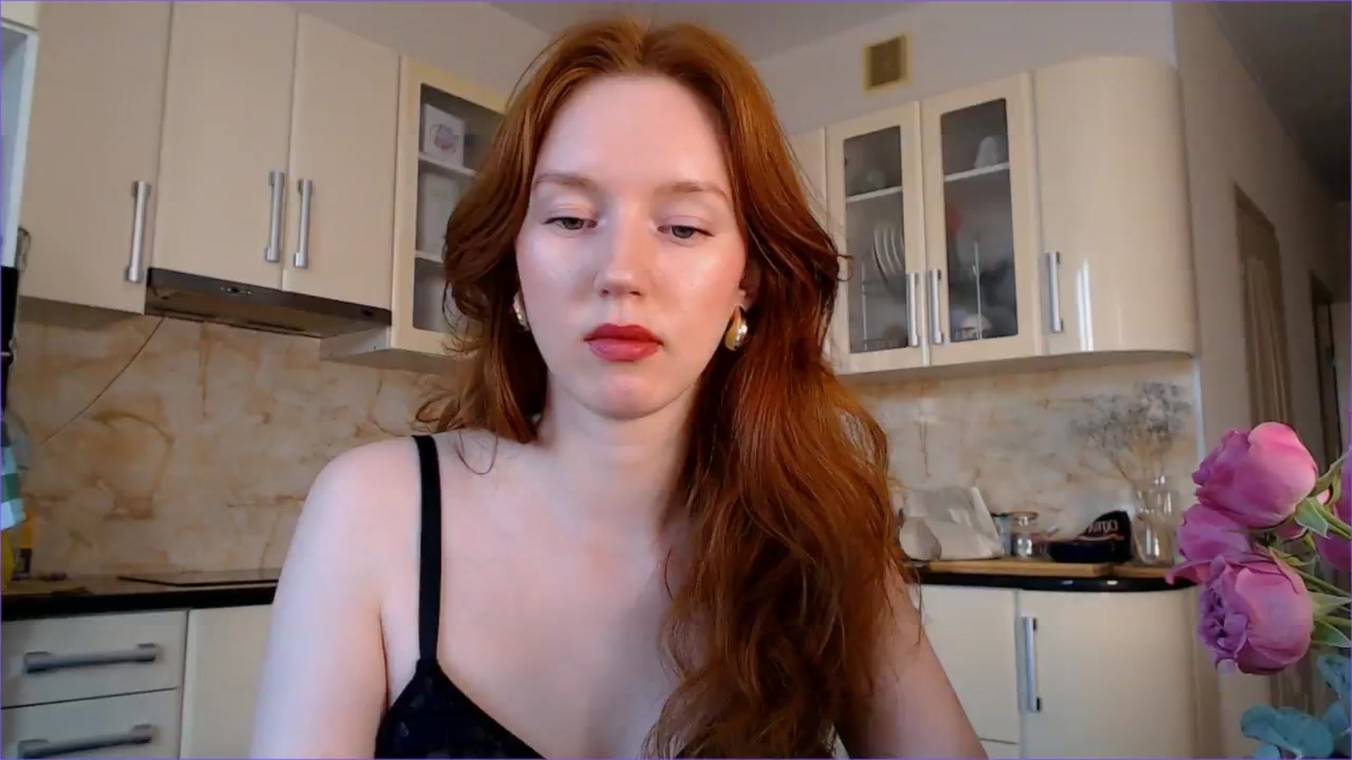 Gallery image thumbnail from DearSylvia's myfreecams stream on, 07/24/2024, 17:51 image 18 of 20