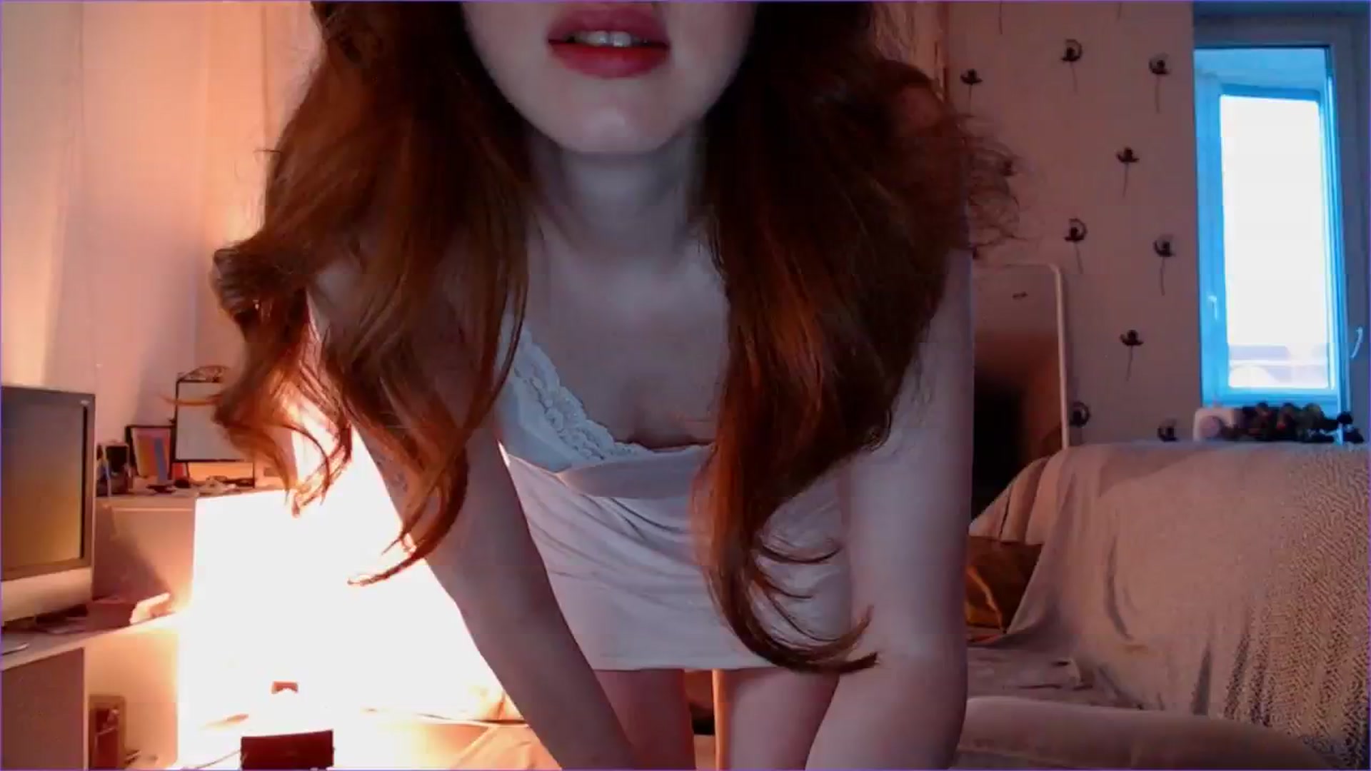 Gallery image thumbnail from DearSylvia's myfreecams stream on, 08/03/2024, 18:29 image 11 of 20