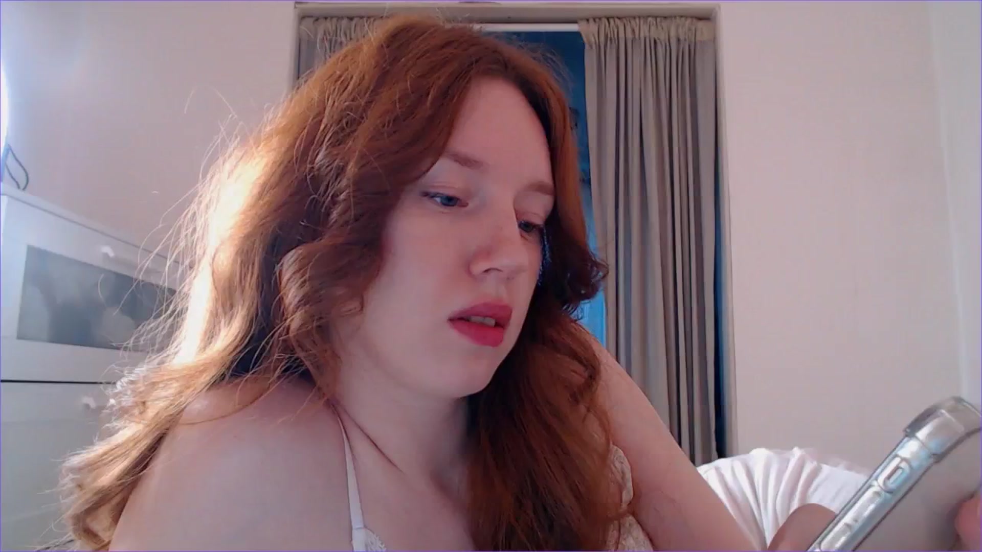 Gallery image thumbnail from DearSylvia's myfreecams stream on, 08/03/2024, 18:29 image 6 of 20