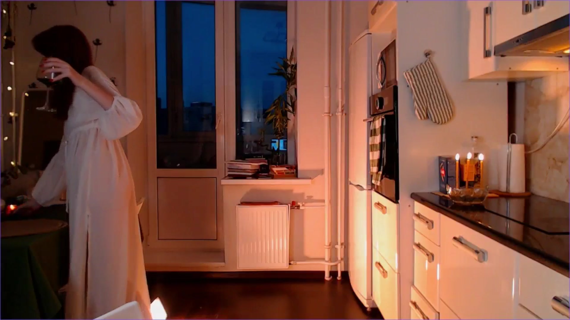 Gallery image thumbnail from DearSylvia's myfreecams stream on, 09/01/2024, 17:52 image 15 of 20