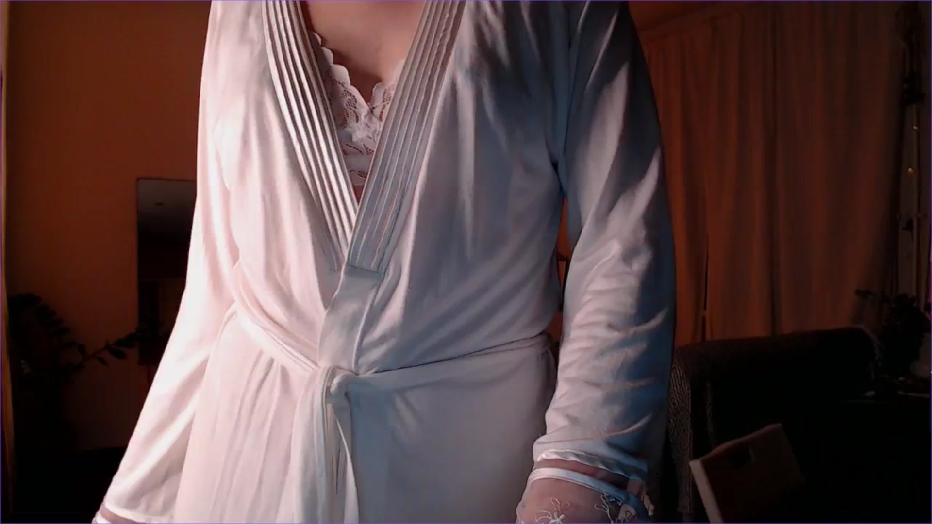 Gallery image thumbnail from DearSylvia's myfreecams stream on, 09/19/2024, 18:23 image 1 of 20